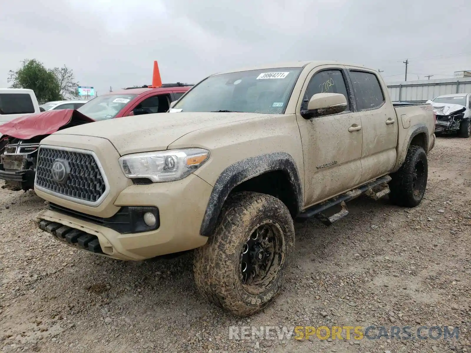 2 Photograph of a damaged car 5TFCZ5AN6KX192688 TOYOTA TACOMA 2019