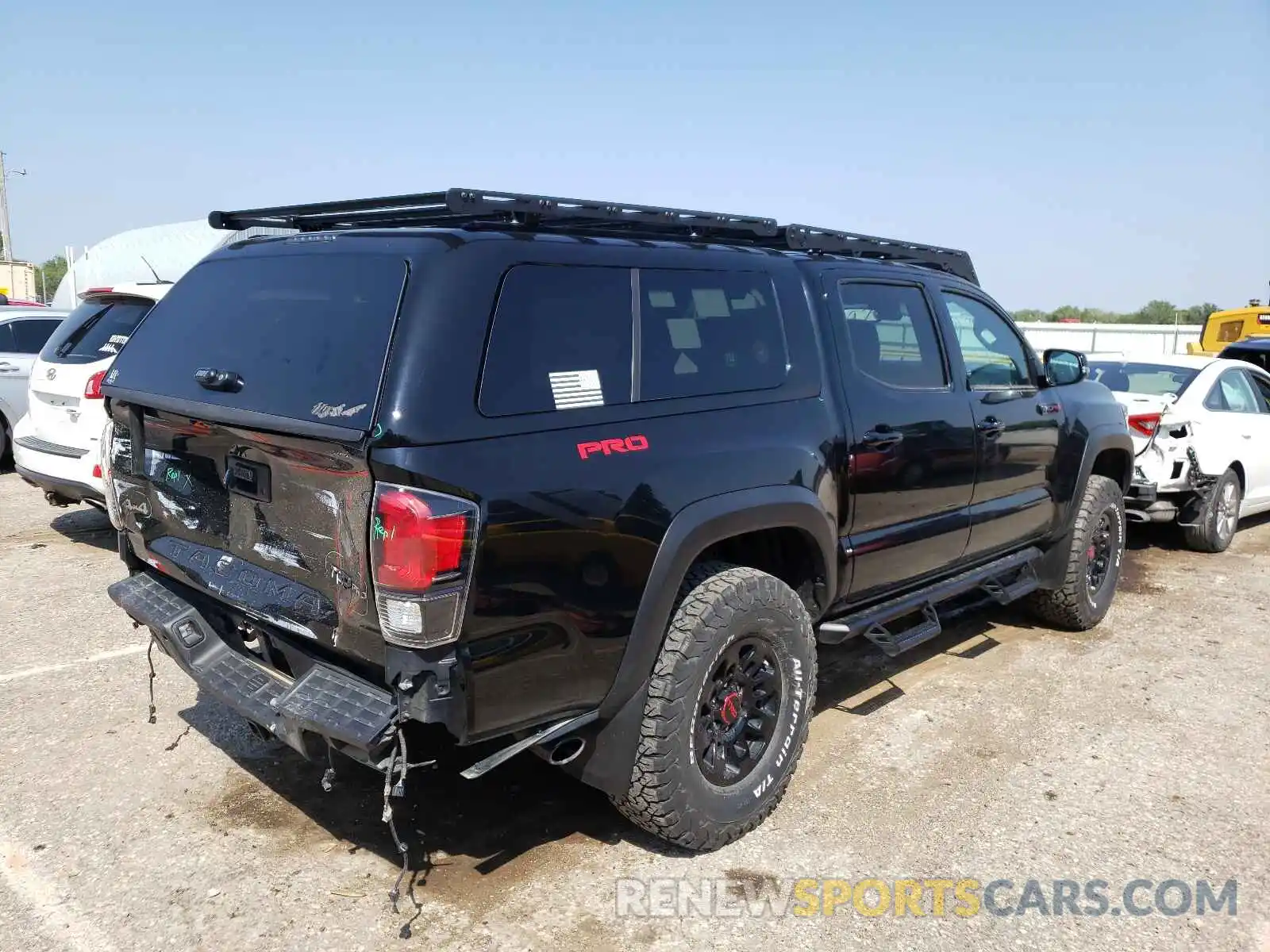 4 Photograph of a damaged car 5TFCZ5AN6KX193405 TOYOTA TACOMA 2019