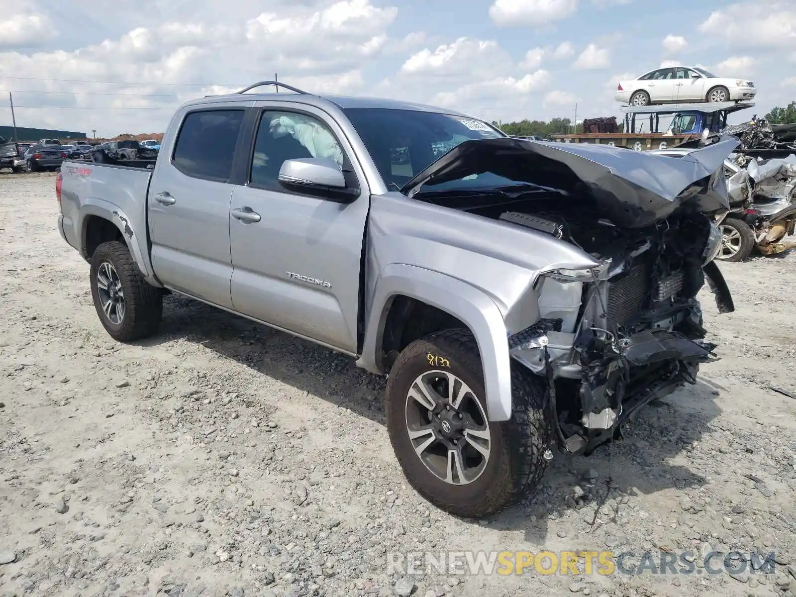 1 Photograph of a damaged car 5TFCZ5AN6KX195297 TOYOTA TACOMA 2019