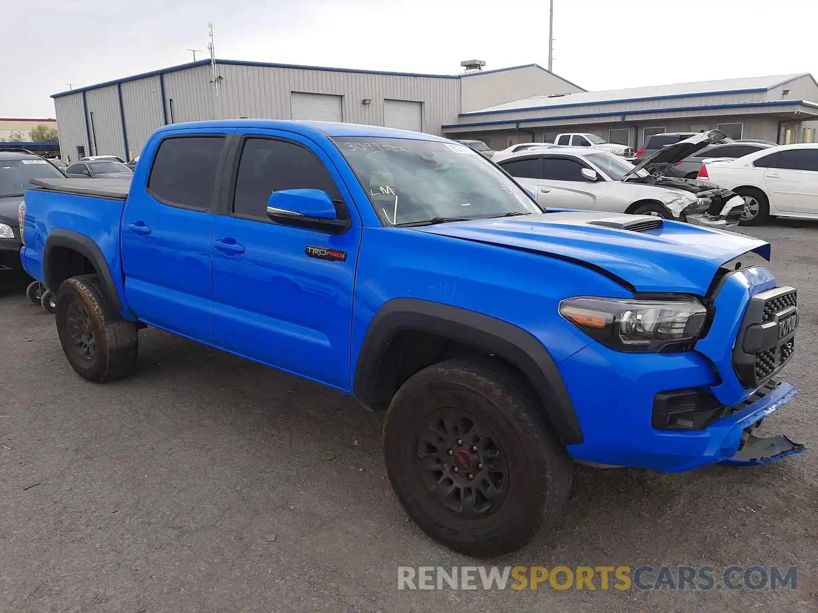 1 Photograph of a damaged car 5TFCZ5AN6KX201874 TOYOTA TACOMA 2019