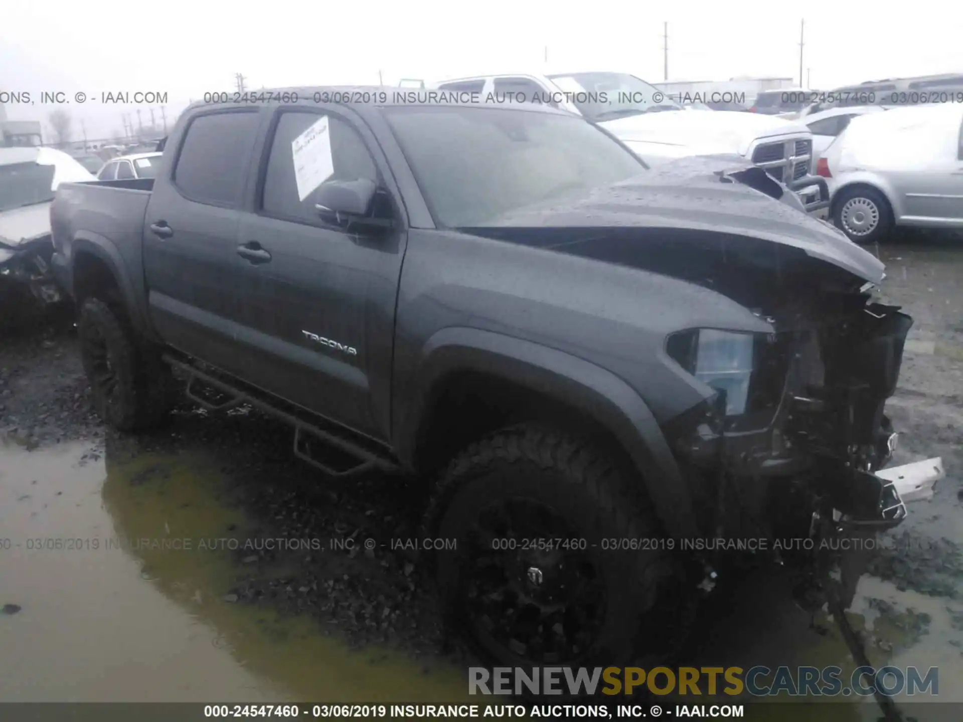 1 Photograph of a damaged car 5TFCZ5AN7KX169078 TOYOTA TACOMA 2019