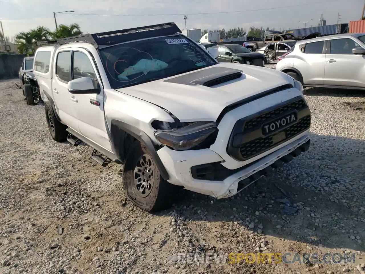 1 Photograph of a damaged car 5TFCZ5AN7KX175110 TOYOTA TACOMA 2019