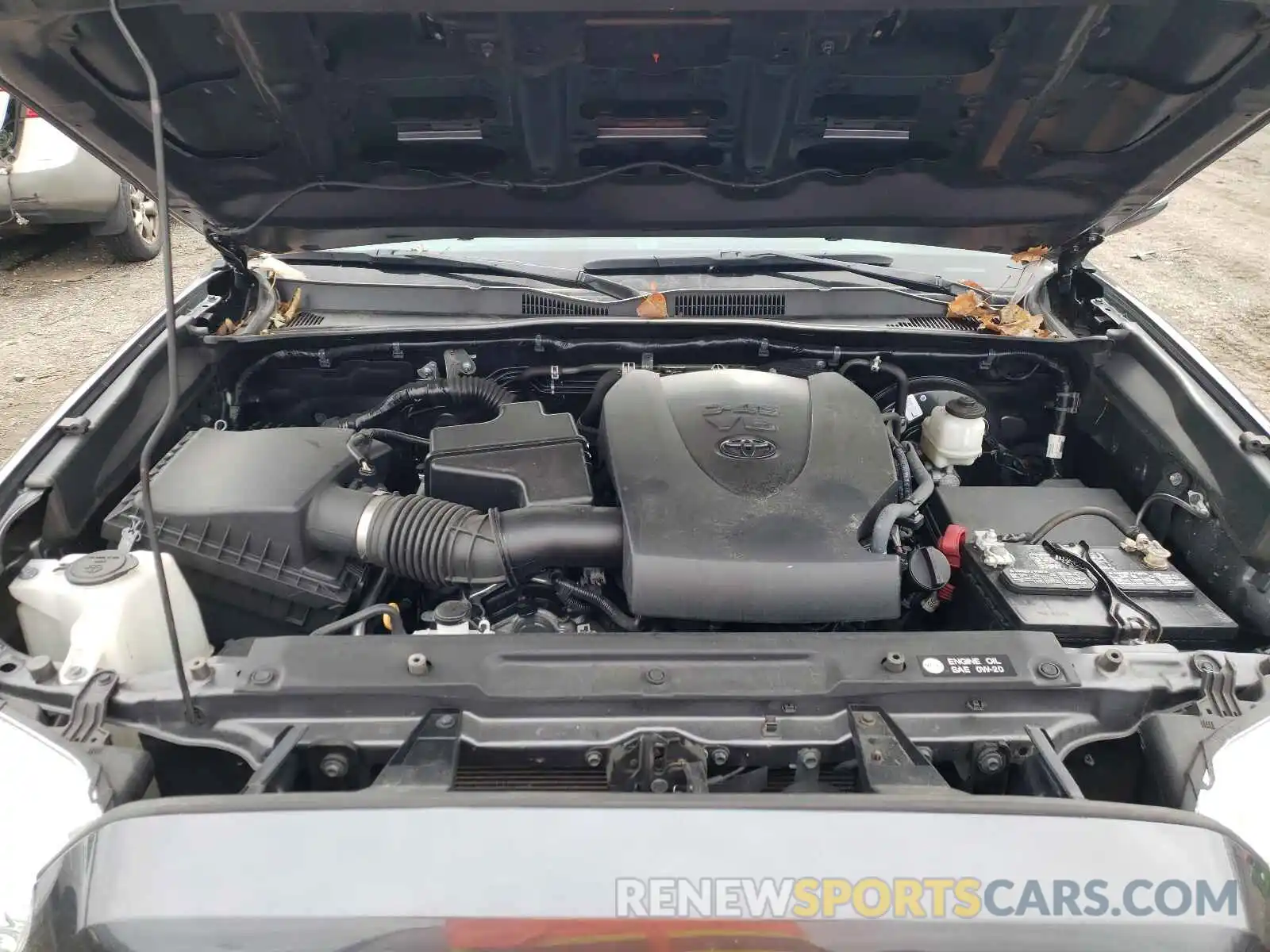 7 Photograph of a damaged car 5TFCZ5AN7KX177228 TOYOTA TACOMA 2019