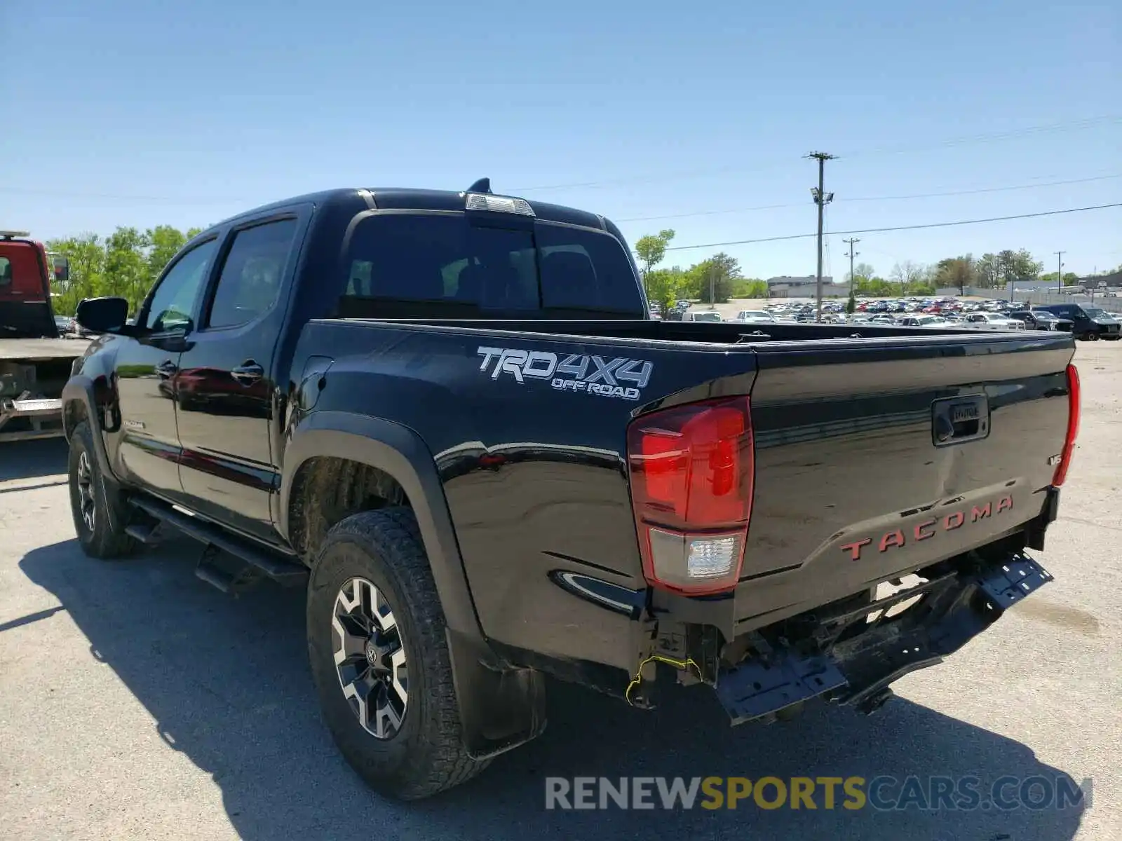 3 Photograph of a damaged car 5TFCZ5AN7KX178301 TOYOTA TACOMA 2019