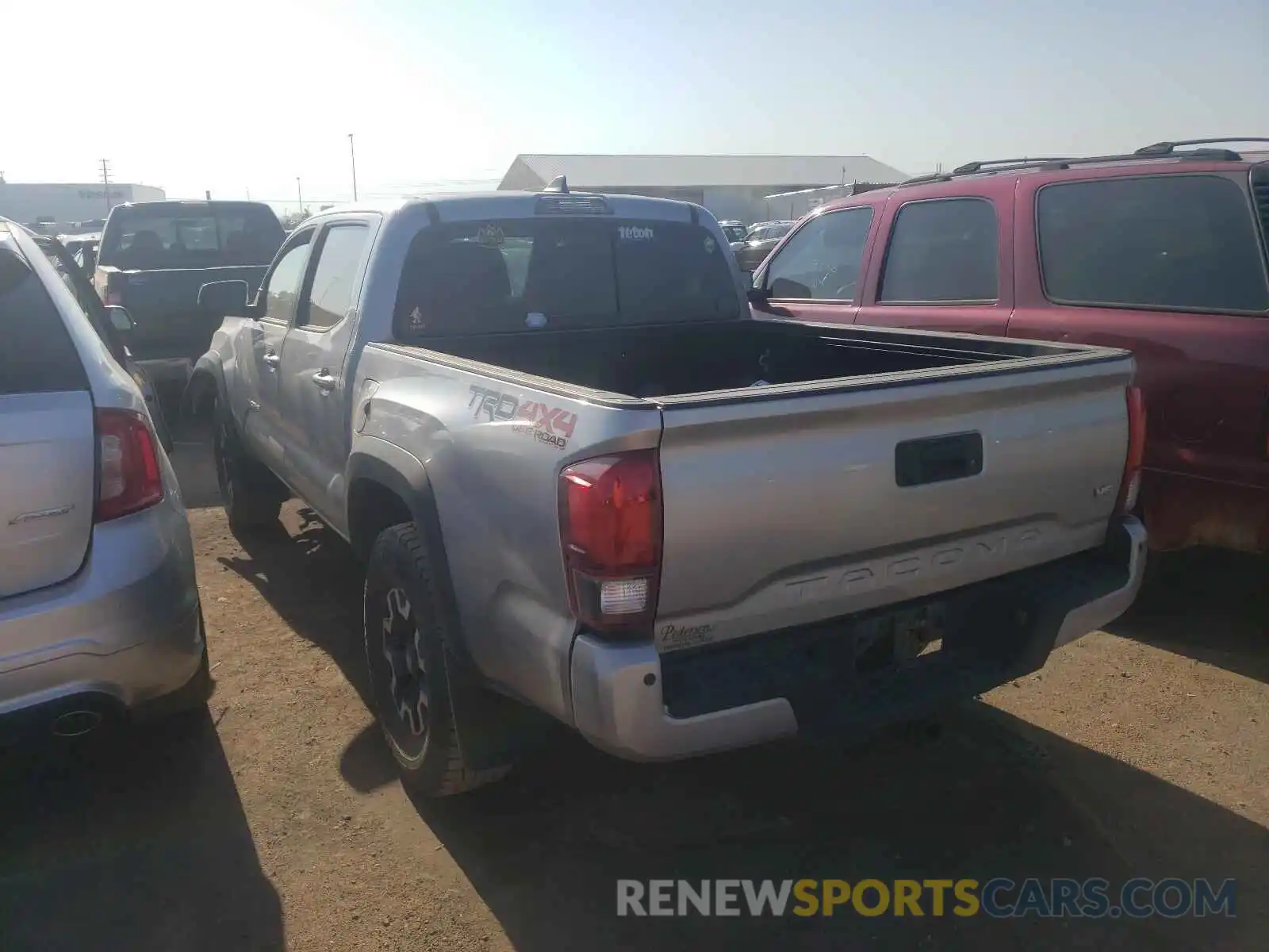 3 Photograph of a damaged car 5TFCZ5AN7KX181490 TOYOTA TACOMA 2019