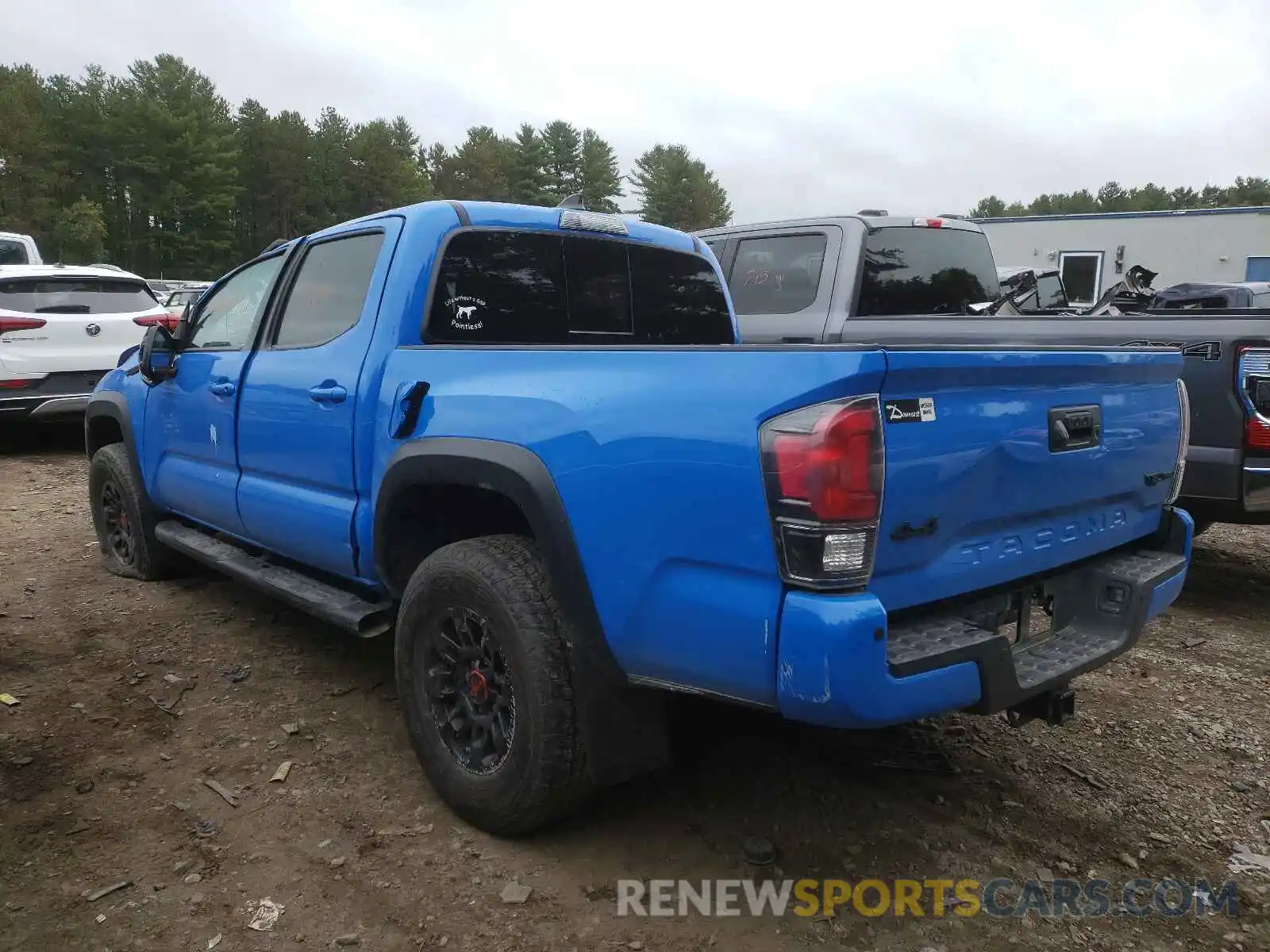 3 Фотография поврежденного автомобиля 5TFCZ5AN7KX183109 TOYOTA TACOMA 2019