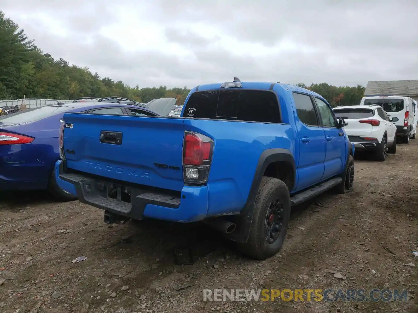 4 Фотография поврежденного автомобиля 5TFCZ5AN7KX183109 TOYOTA TACOMA 2019