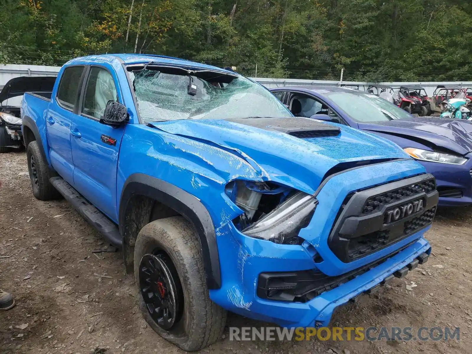 9 Фотография поврежденного автомобиля 5TFCZ5AN7KX183109 TOYOTA TACOMA 2019