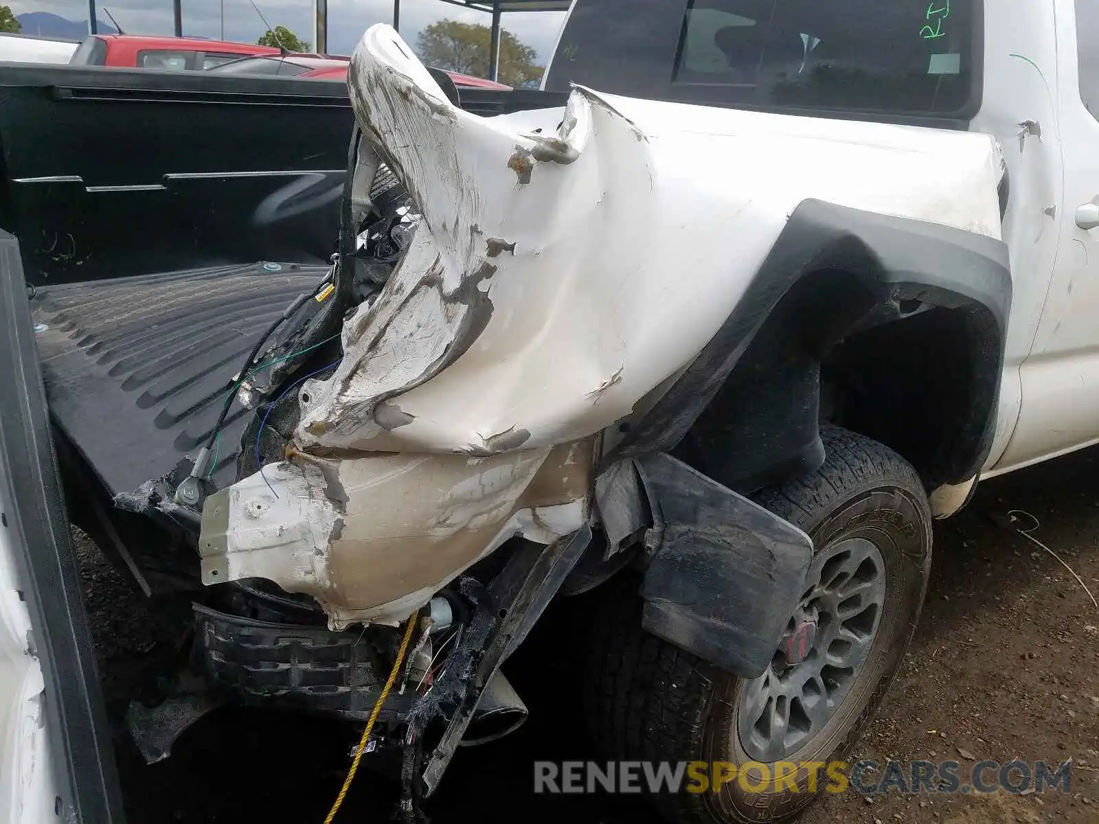 9 Photograph of a damaged car 5TFCZ5AN7KX186642 TOYOTA TACOMA 2019