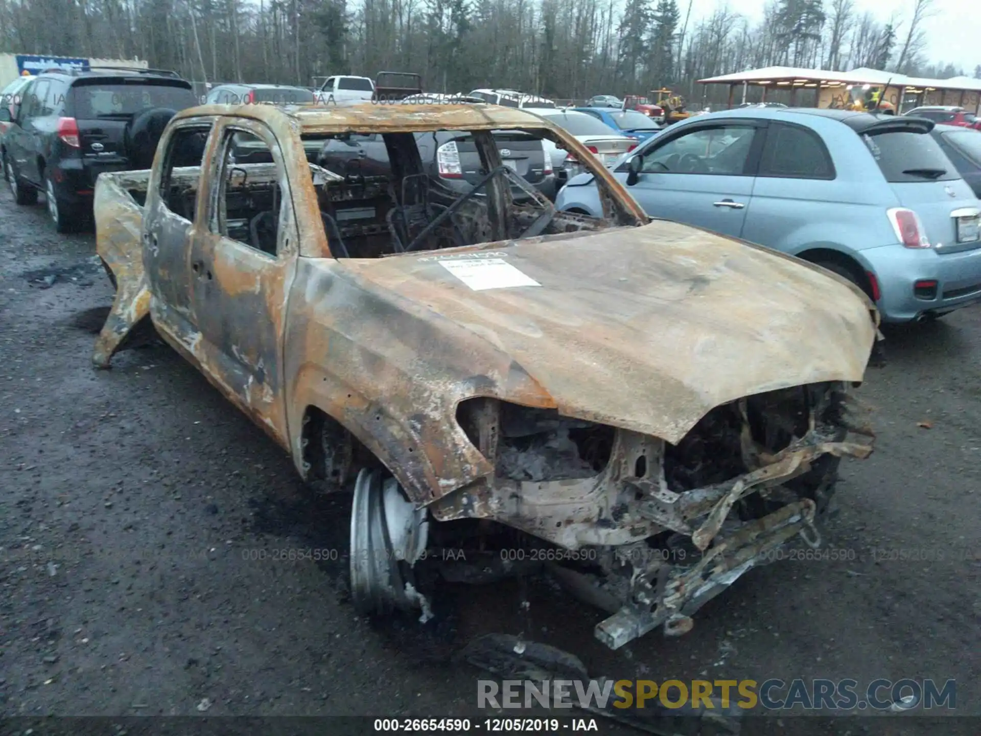 1 Photograph of a damaged car 5TFCZ5AN7KX190030 TOYOTA TACOMA 2019