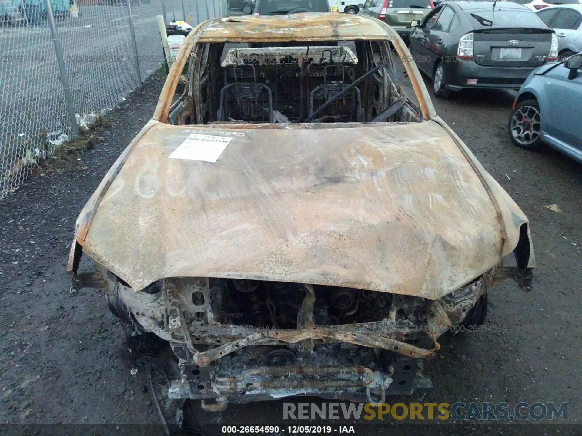 6 Photograph of a damaged car 5TFCZ5AN7KX190030 TOYOTA TACOMA 2019