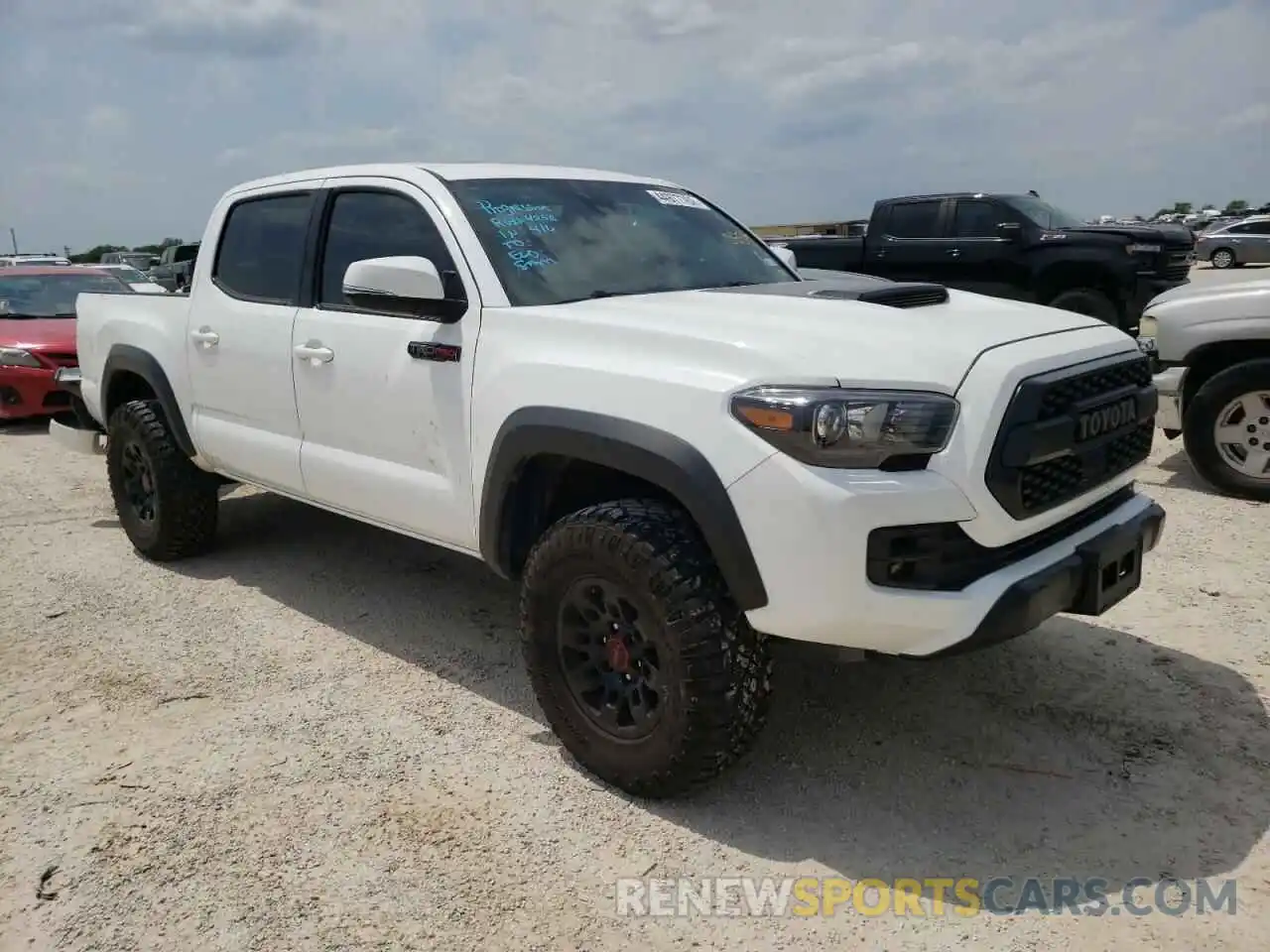 1 Photograph of a damaged car 5TFCZ5AN7KX191727 TOYOTA TACOMA 2019