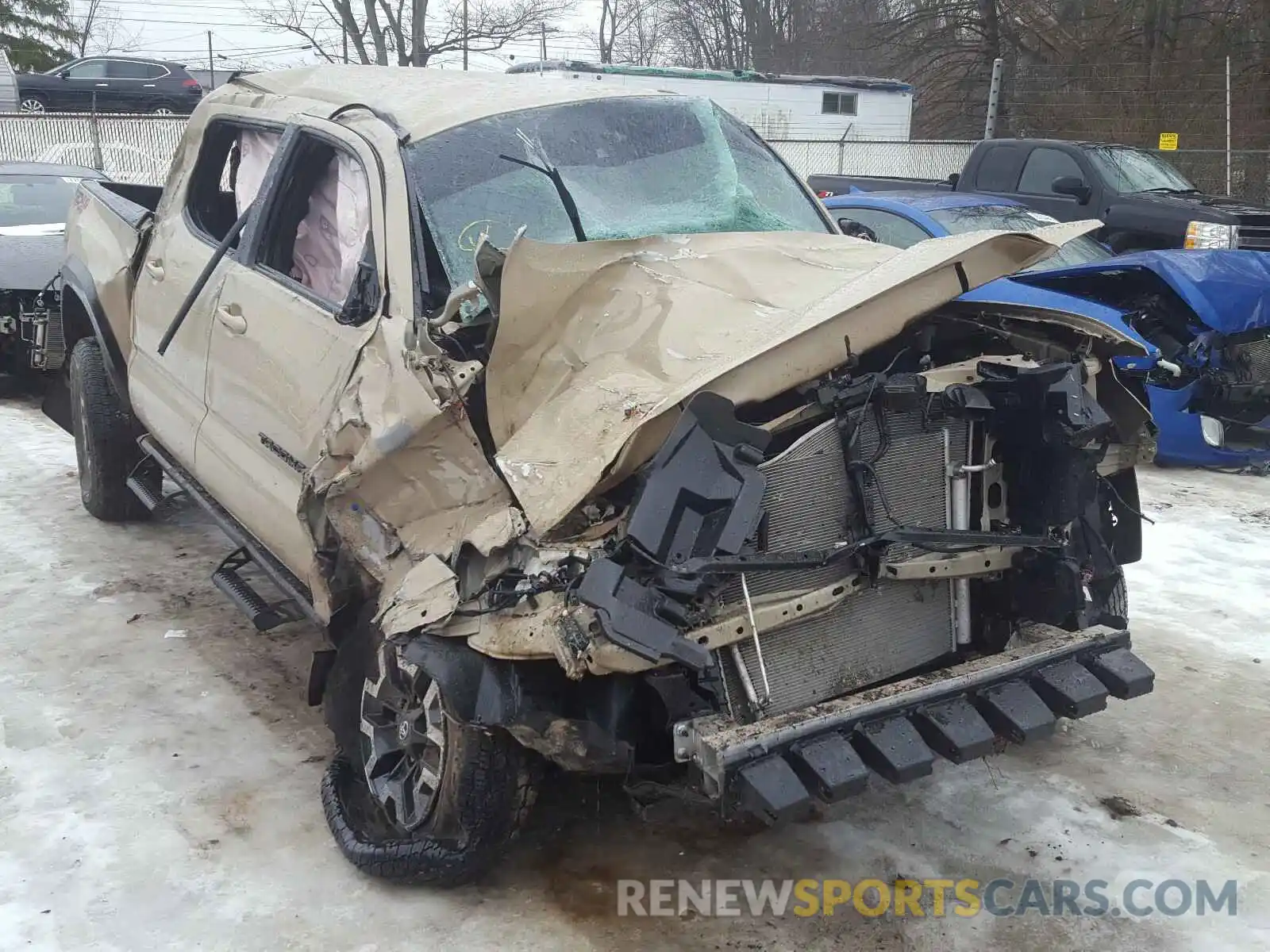 1 Photograph of a damaged car 5TFCZ5AN7KX193171 TOYOTA TACOMA 2019