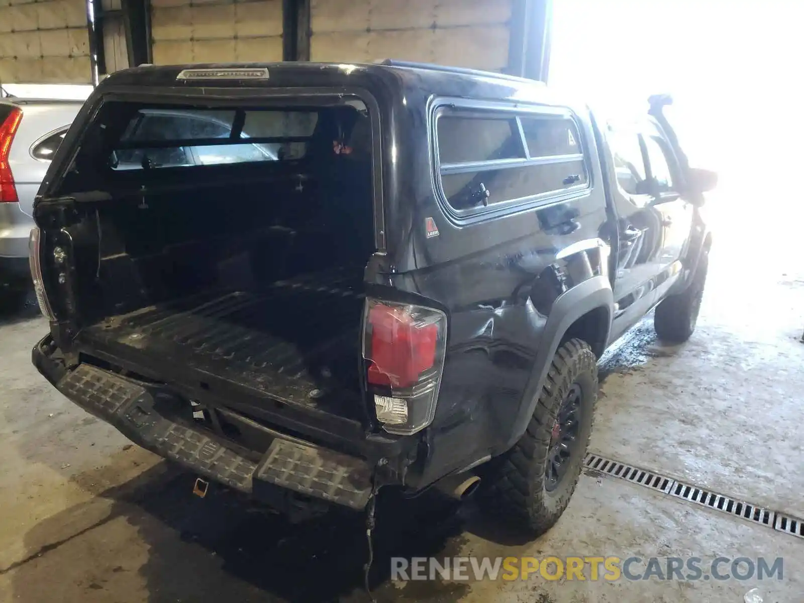 4 Photograph of a damaged car 5TFCZ5AN7KX193333 TOYOTA TACOMA 2019