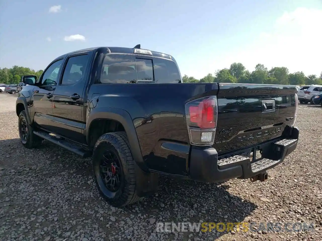 3 Photograph of a damaged car 5TFCZ5AN7KX195180 TOYOTA TACOMA 2019