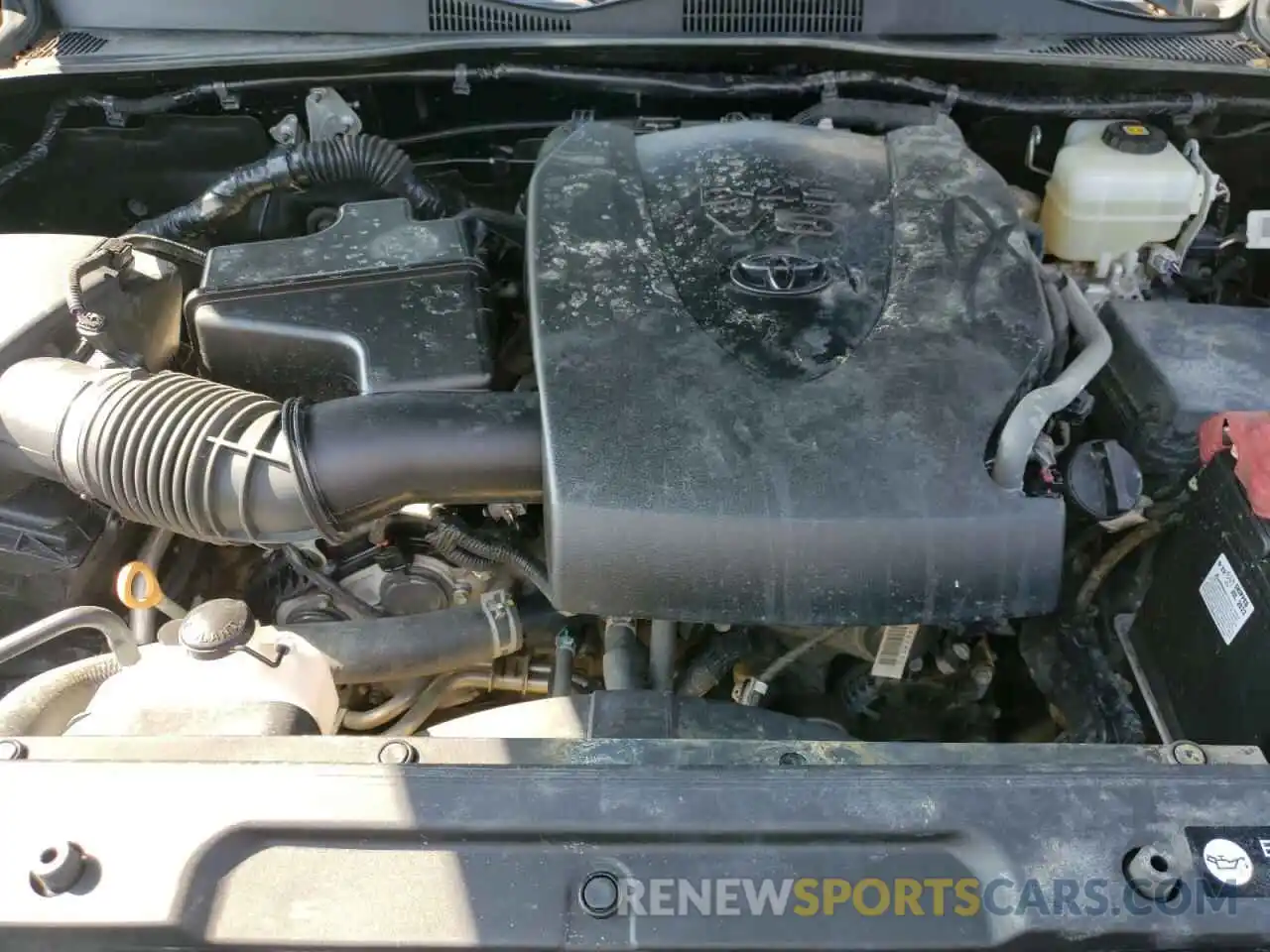 7 Photograph of a damaged car 5TFCZ5AN7KX195180 TOYOTA TACOMA 2019