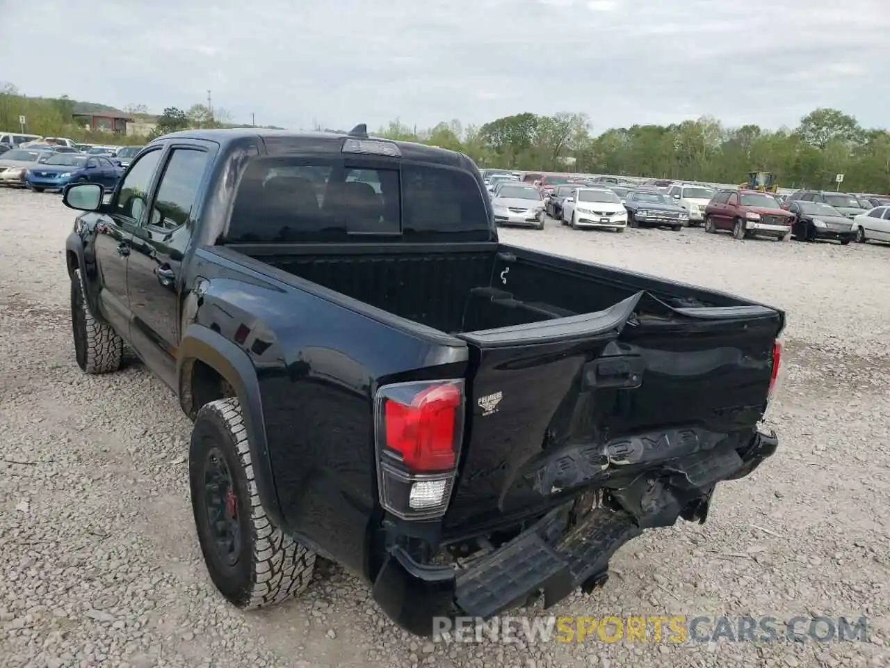 3 Photograph of a damaged car 5TFCZ5AN7KX196619 TOYOTA TACOMA 2019