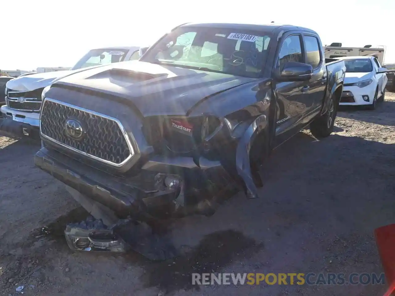 2 Photograph of a damaged car 5TFCZ5AN7KX204735 TOYOTA TACOMA 2019