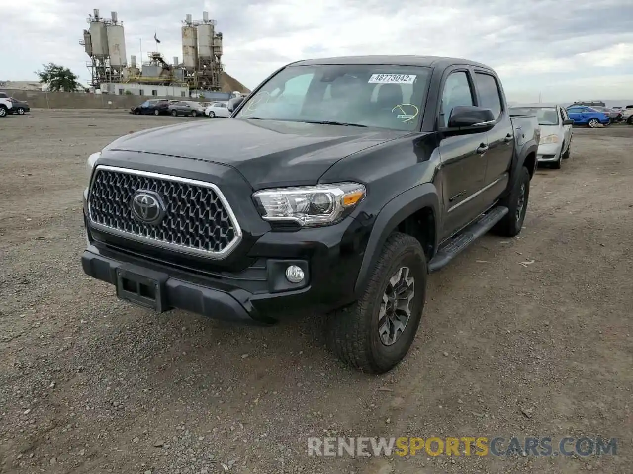 2 Photograph of a damaged car 5TFCZ5AN7KX205528 TOYOTA TACOMA 2019