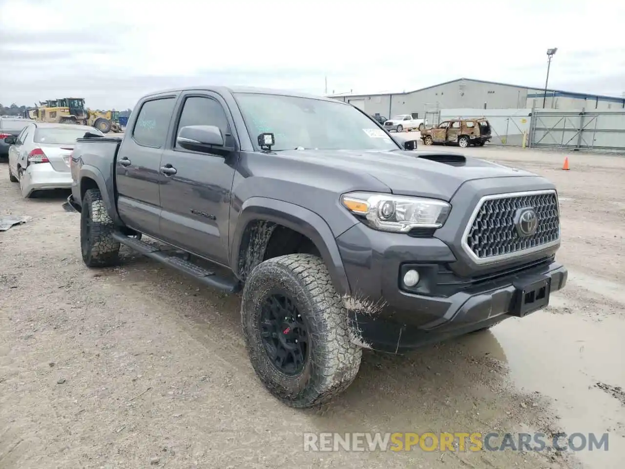 1 Photograph of a damaged car 5TFCZ5AN7KX206565 TOYOTA TACOMA 2019