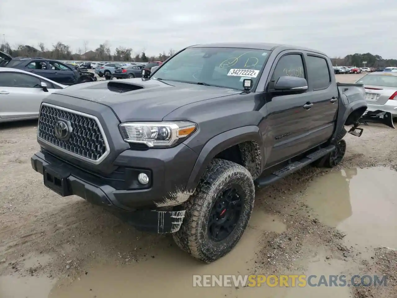 2 Photograph of a damaged car 5TFCZ5AN7KX206565 TOYOTA TACOMA 2019