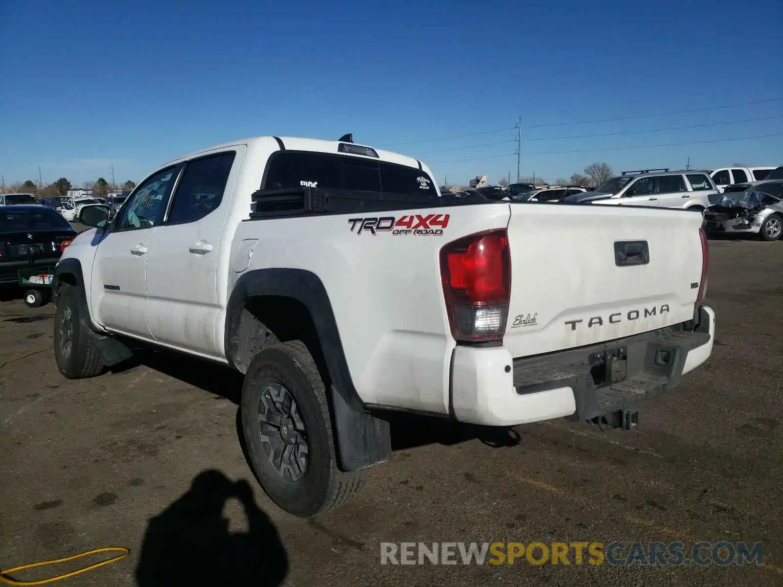 3 Photograph of a damaged car 5TFCZ5AN7KX207621 TOYOTA TACOMA 2019