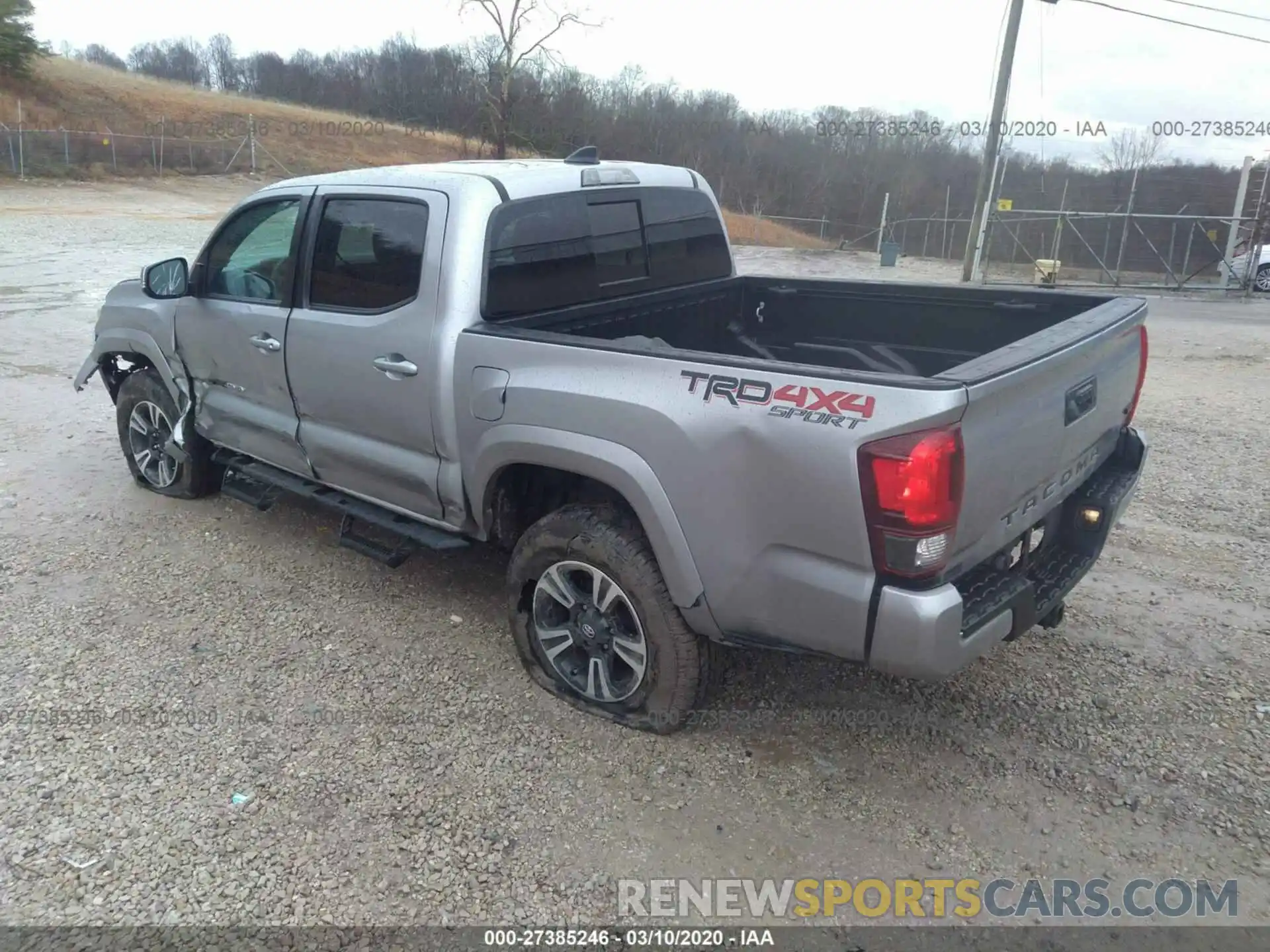 3 Photograph of a damaged car 5TFCZ5AN7KX208025 TOYOTA TACOMA 2019