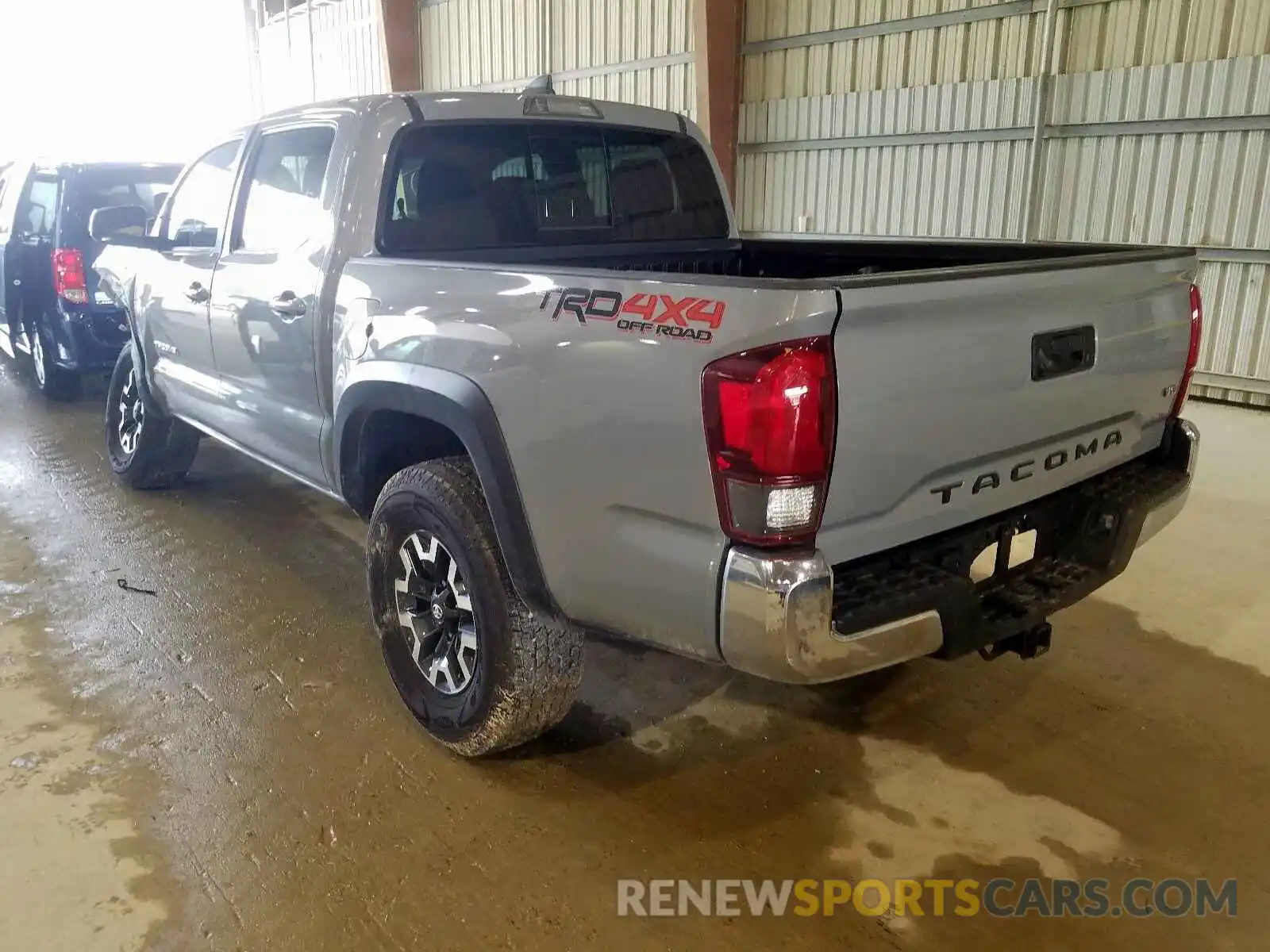 3 Photograph of a damaged car 5TFCZ5AN8KX165556 TOYOTA TACOMA 2019