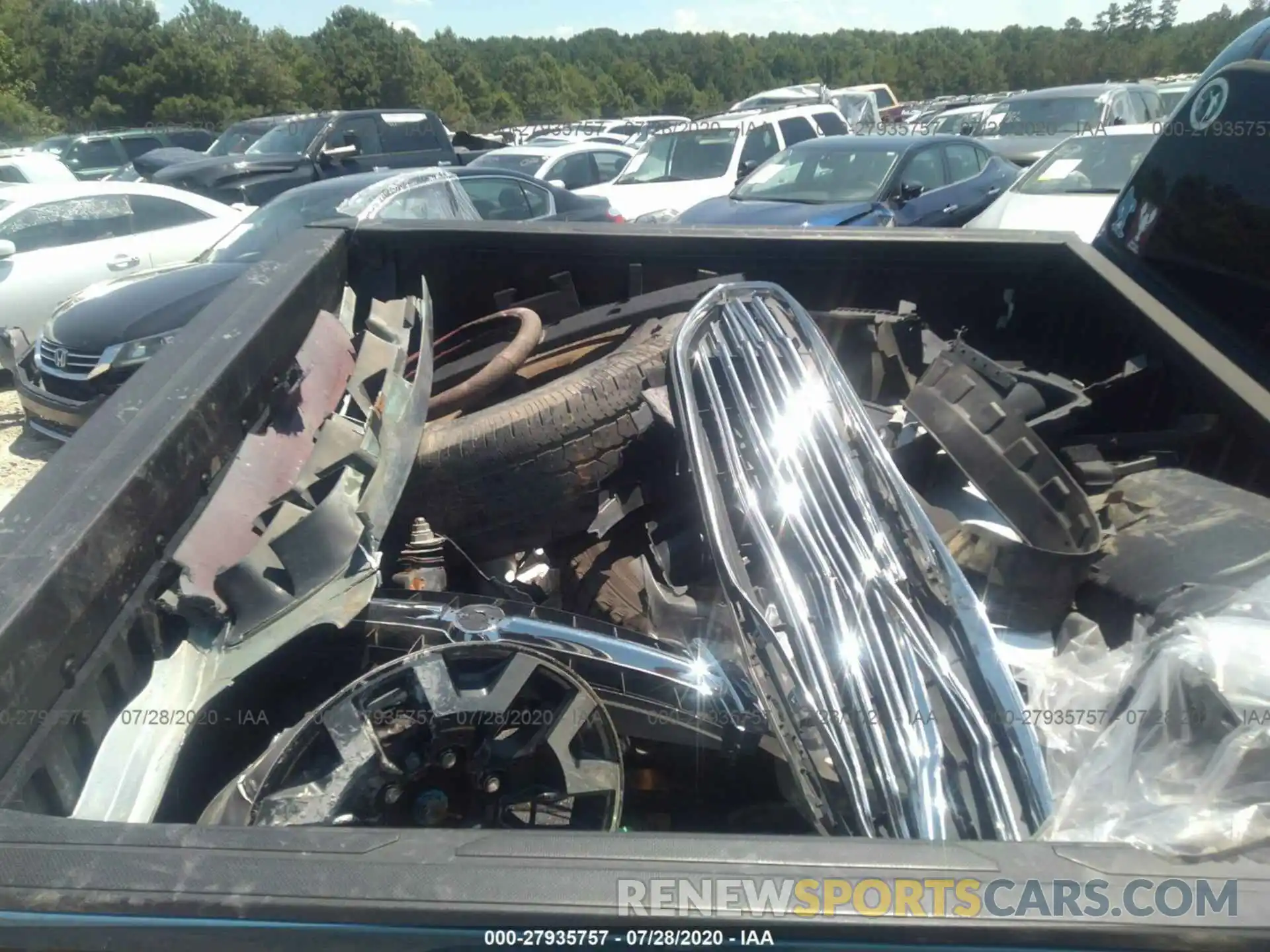 12 Photograph of a damaged car 5TFCZ5AN8KX174418 TOYOTA TACOMA 2019