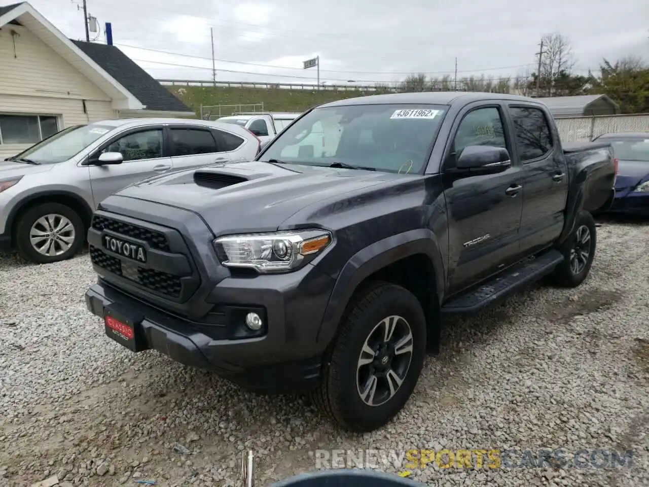 2 Фотография поврежденного автомобиля 5TFCZ5AN8KX185404 TOYOTA TACOMA 2019