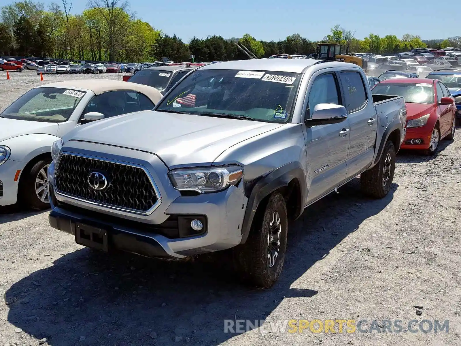 2 Photograph of a damaged car 5TFCZ5AN8KX186679 TOYOTA TACOMA 2019