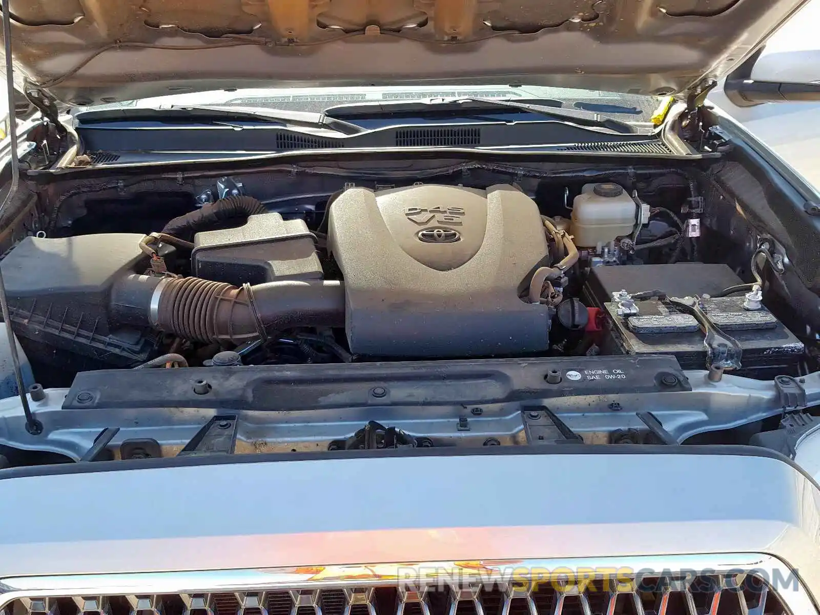 7 Photograph of a damaged car 5TFCZ5AN8KX186679 TOYOTA TACOMA 2019