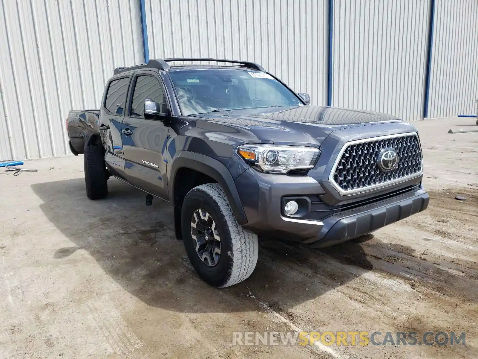 1 Photograph of a damaged car 5TFCZ5AN8KX188366 TOYOTA TACOMA 2019