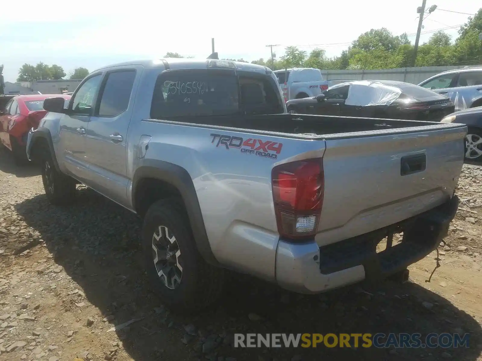 3 Photograph of a damaged car 5TFCZ5AN8KX190442 TOYOTA TACOMA 2019