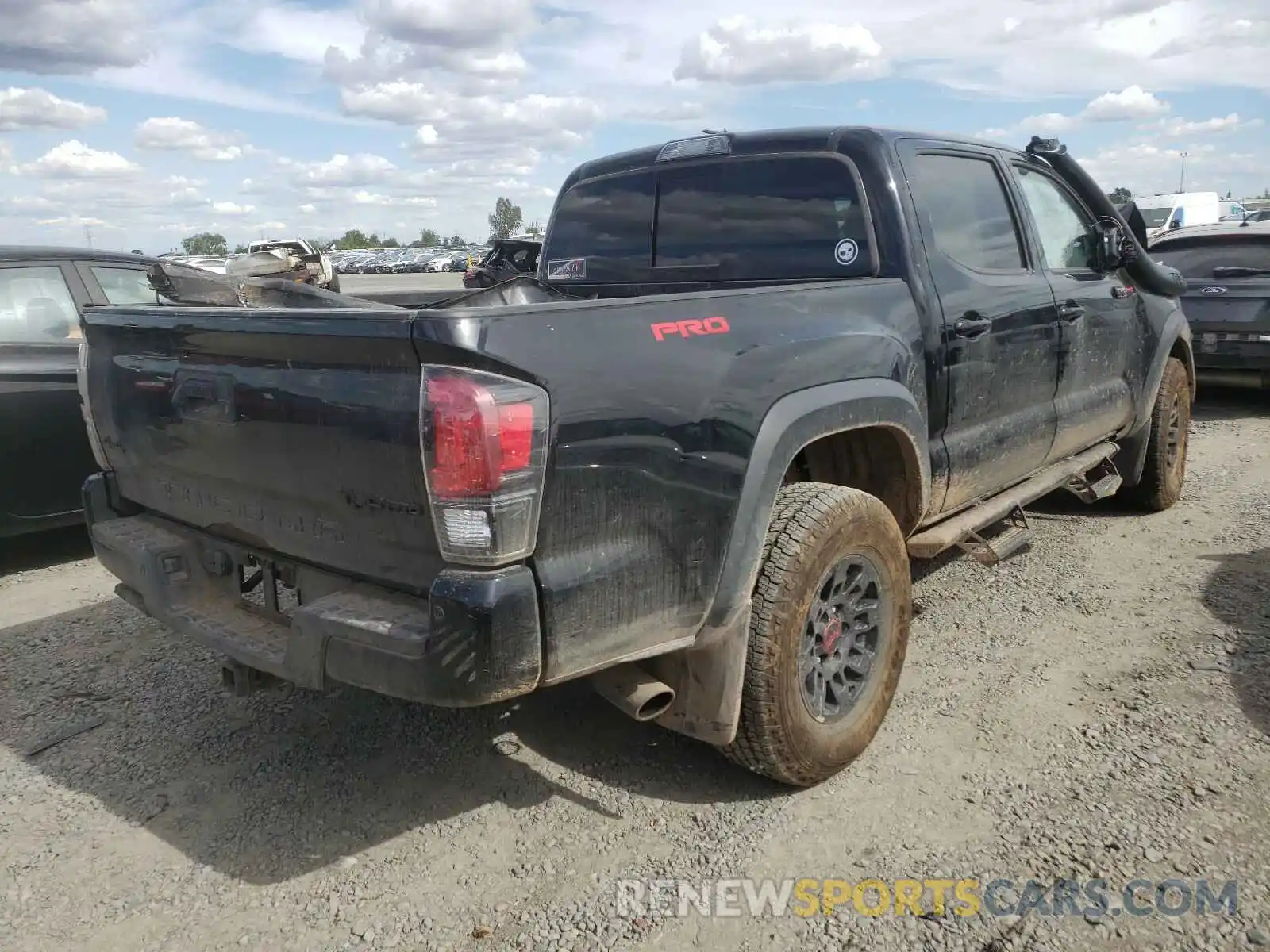 4 Photograph of a damaged car 5TFCZ5AN8KX190604 TOYOTA TACOMA 2019