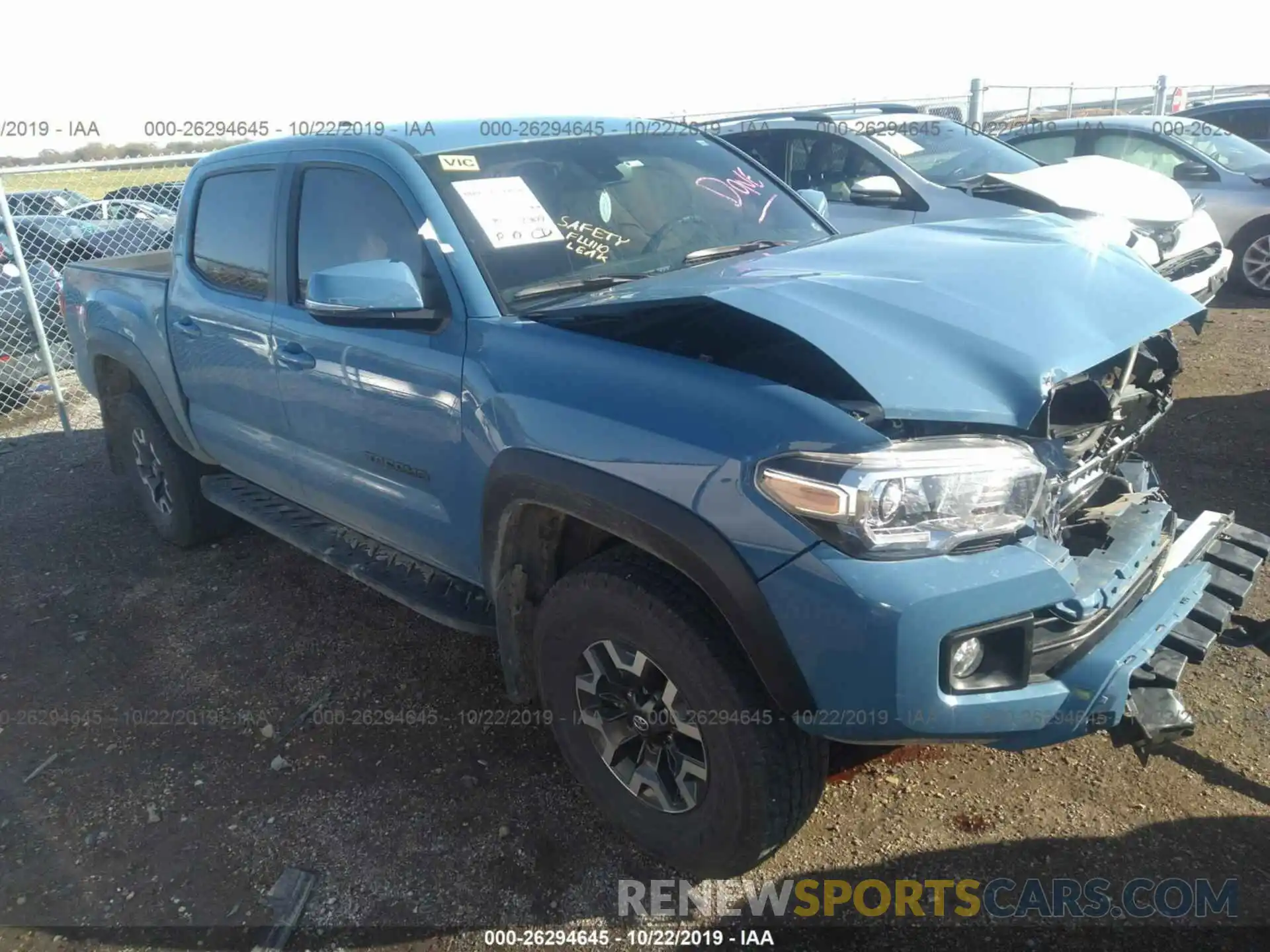 1 Photograph of a damaged car 5TFCZ5AN8KX192238 TOYOTA TACOMA 2019