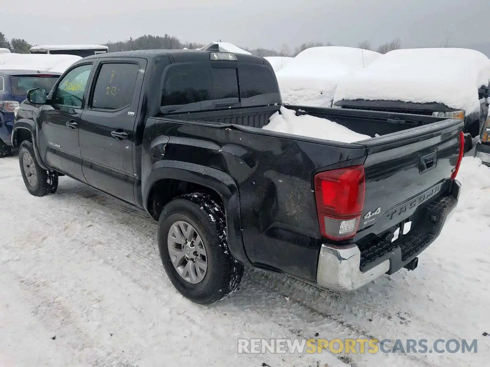 3 Photograph of a damaged car 5TFCZ5AN8KX200497 TOYOTA TACOMA 2019