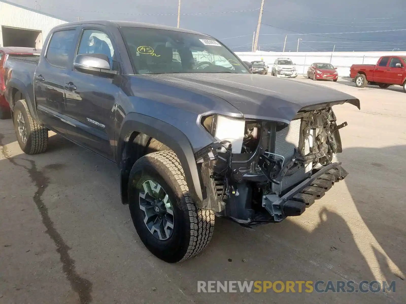 1 Photograph of a damaged car 5TFCZ5AN8KX205893 TOYOTA TACOMA 2019