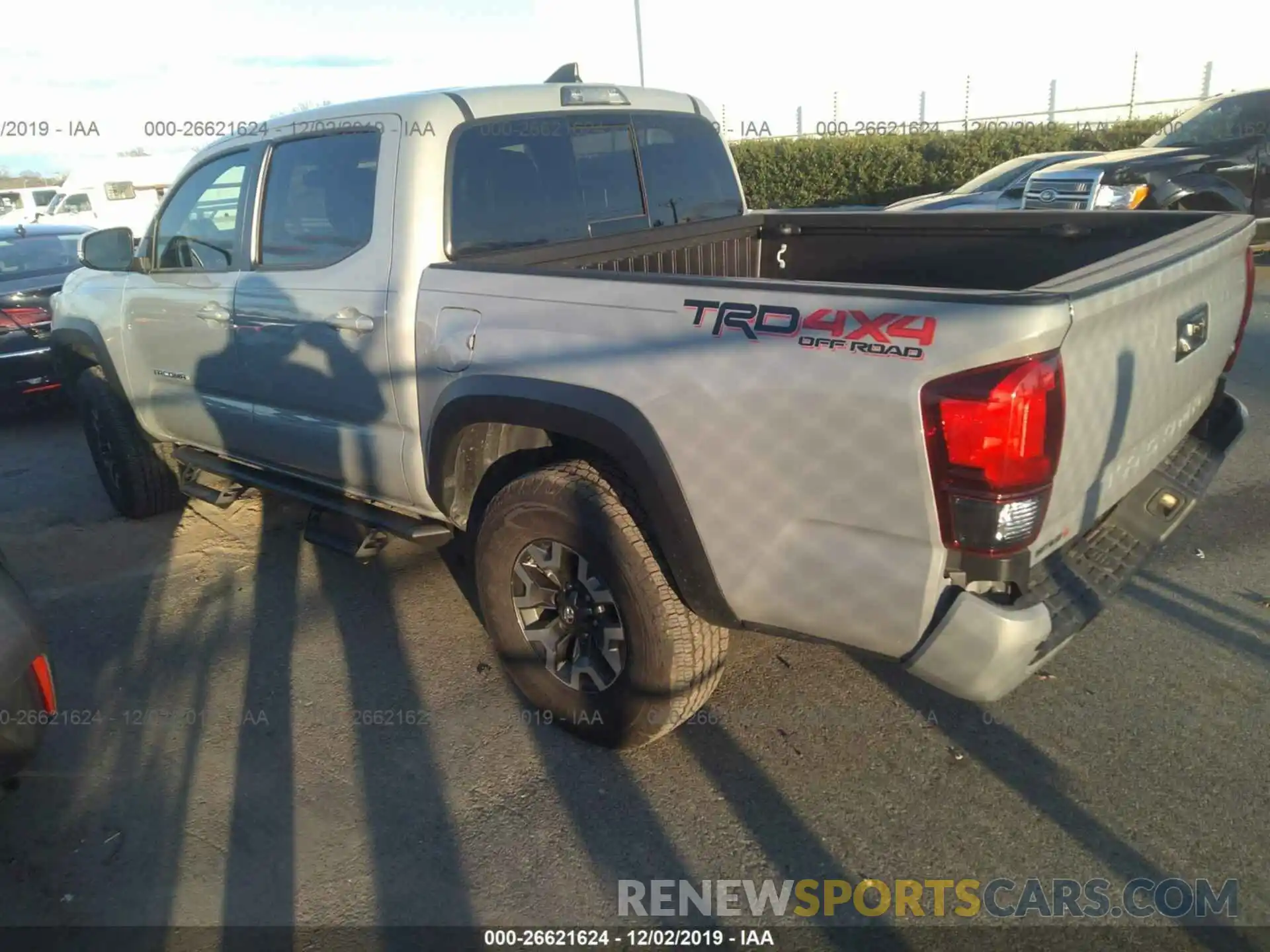 3 Photograph of a damaged car 5TFCZ5AN9KX172127 TOYOTA TACOMA 2019