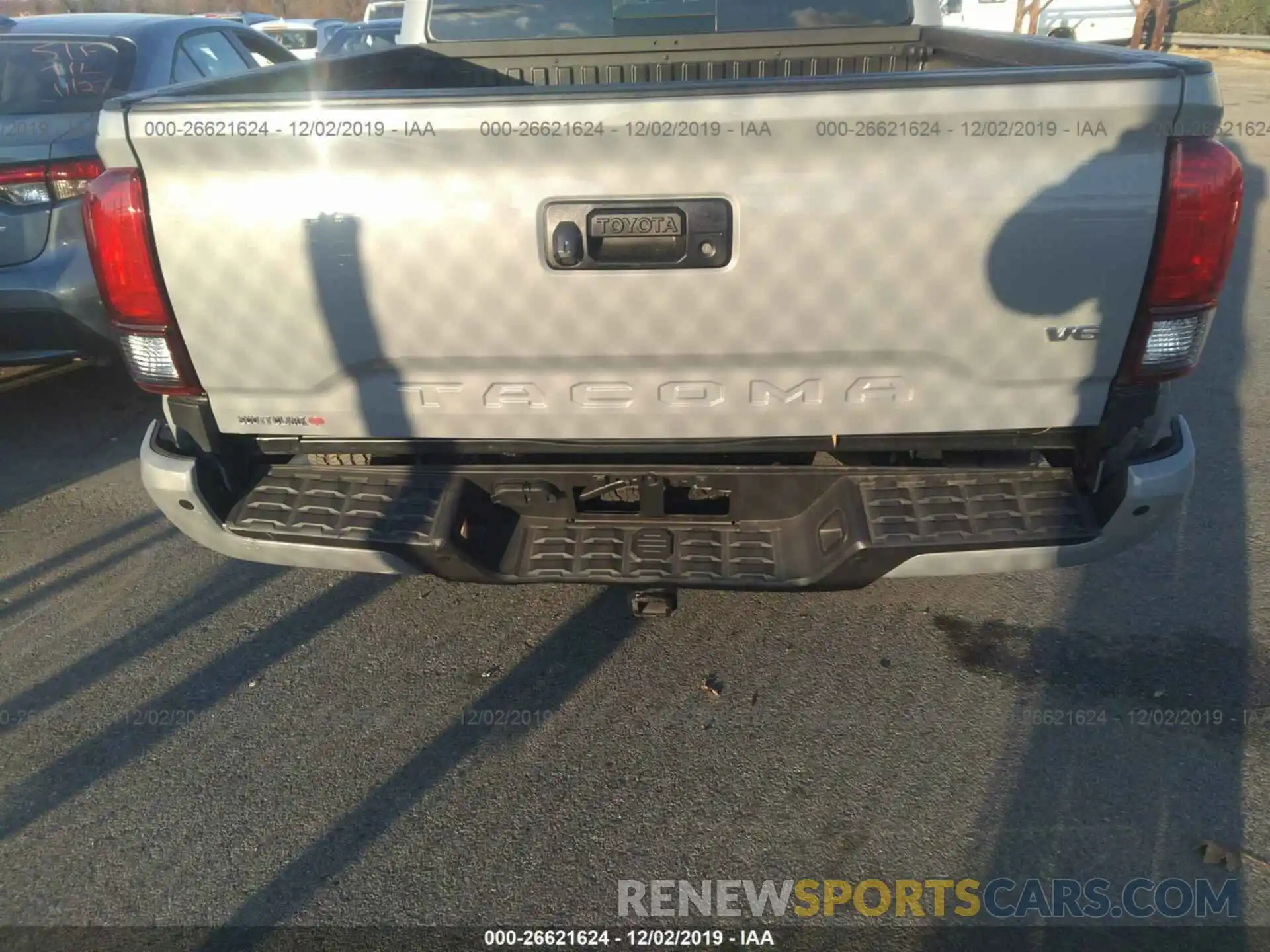 6 Photograph of a damaged car 5TFCZ5AN9KX172127 TOYOTA TACOMA 2019