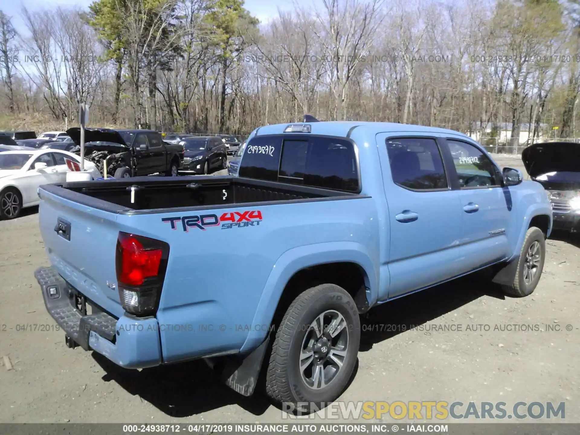 4 Photograph of a damaged car 5TFCZ5AN9KX175383 TOYOTA TACOMA 2019