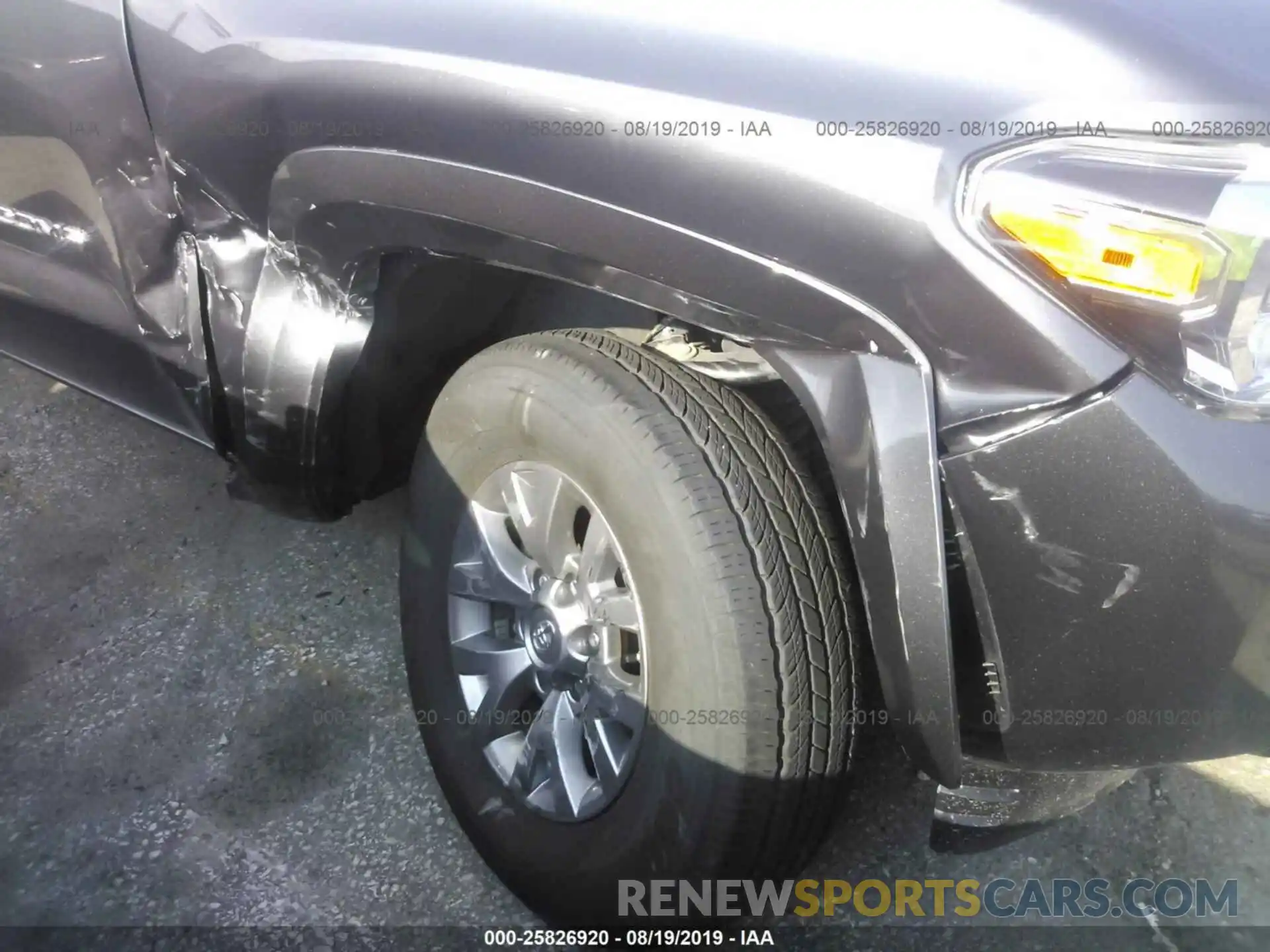 6 Photograph of a damaged car 5TFCZ5AN9KX175626 TOYOTA TACOMA 2019