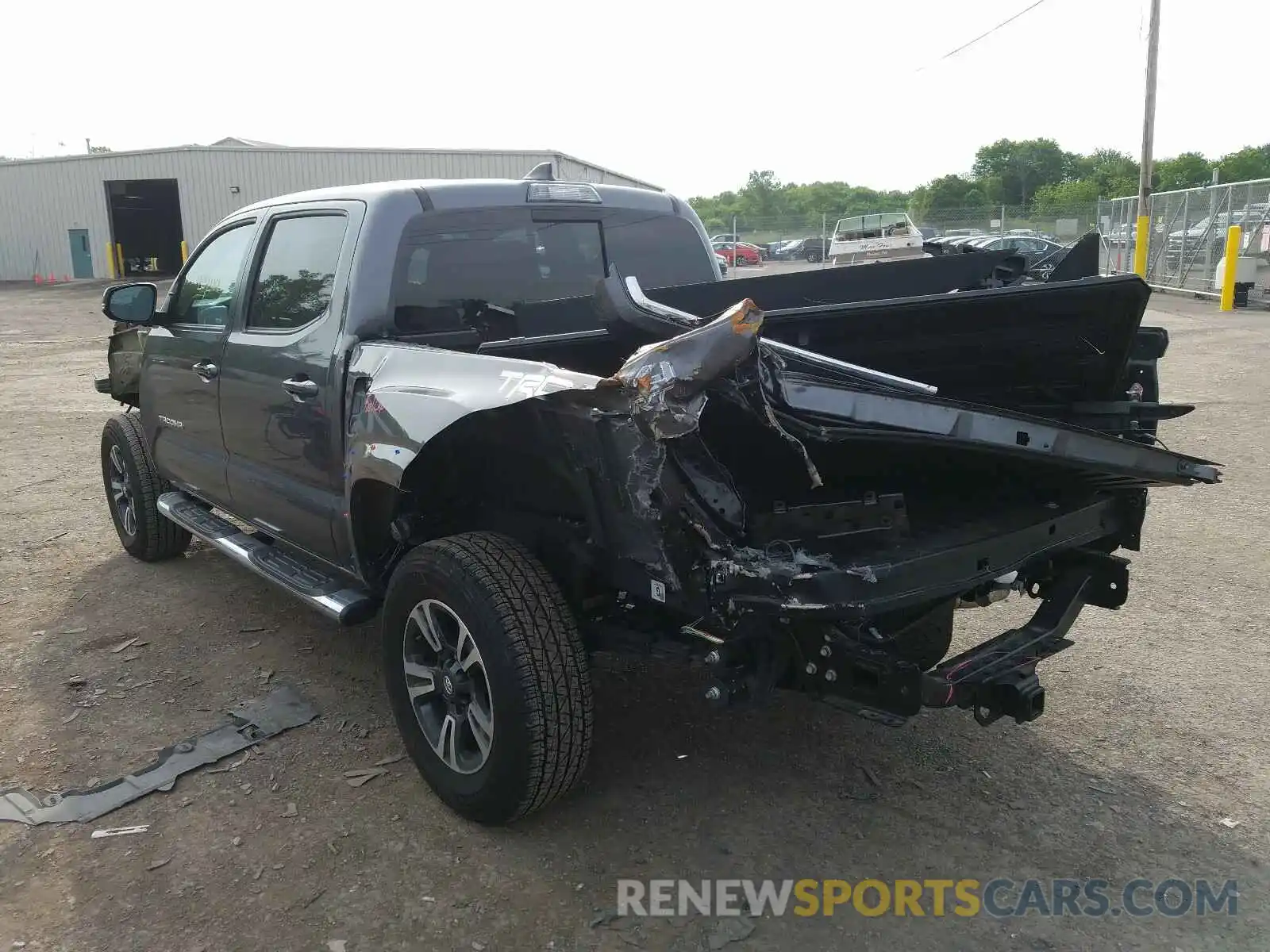 3 Photograph of a damaged car 5TFCZ5AN9KX185458 TOYOTA TACOMA 2019