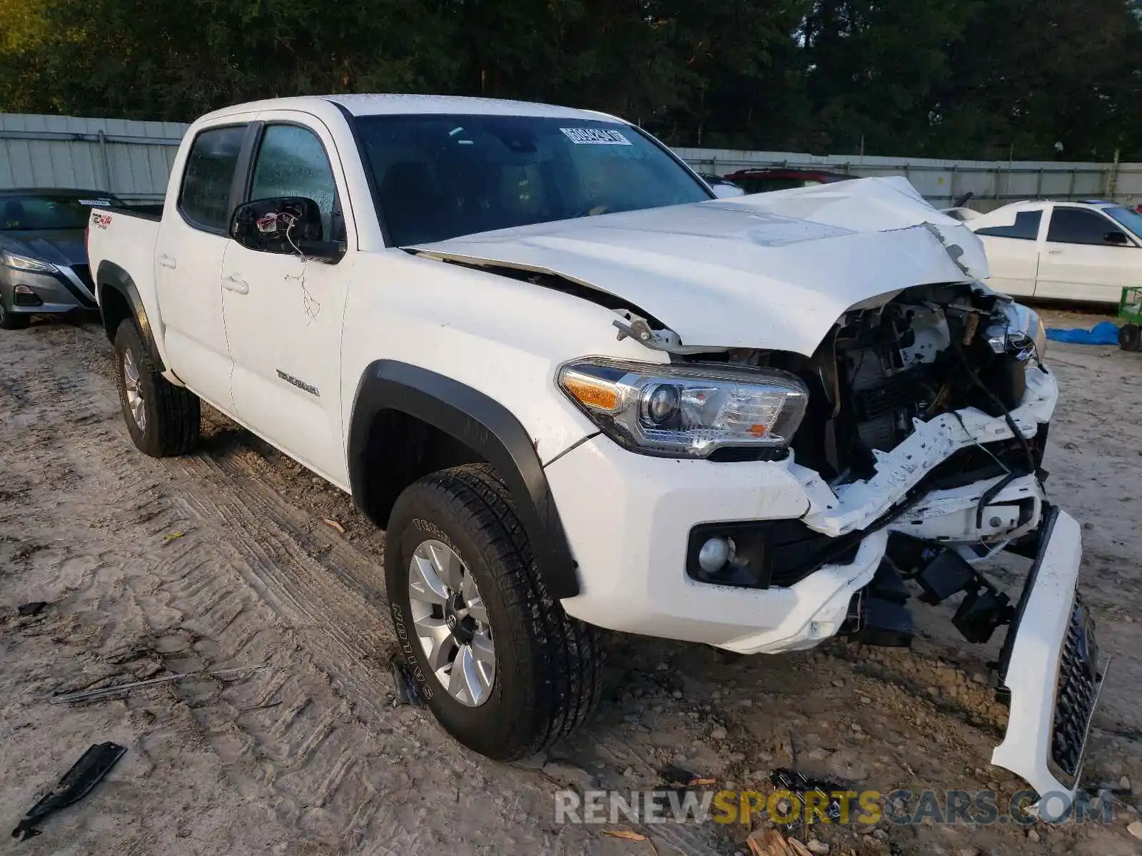 1 Photograph of a damaged car 5TFCZ5AN9KX186528 TOYOTA TACOMA 2019