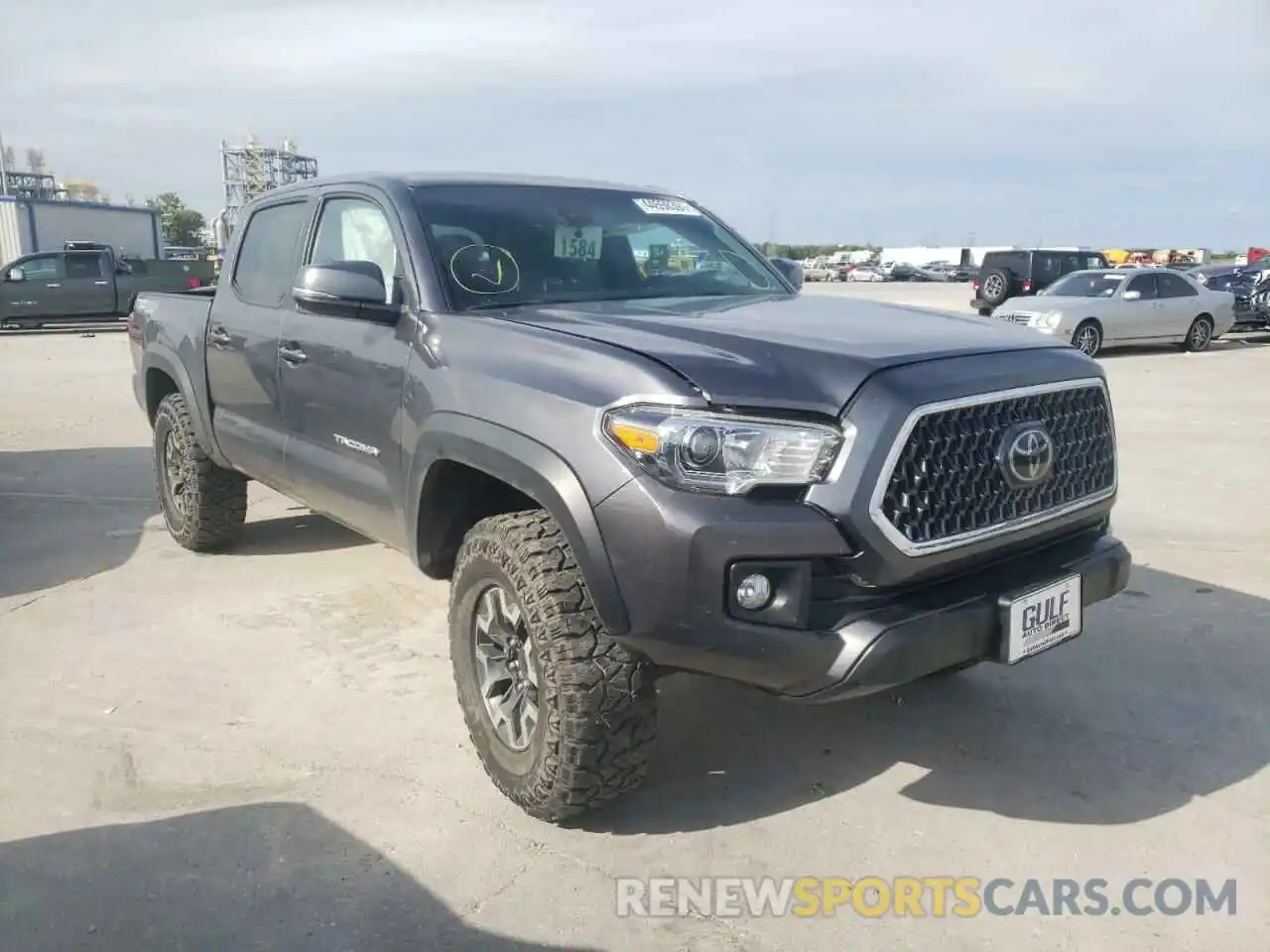 1 Photograph of a damaged car 5TFCZ5AN9KX186805 TOYOTA TACOMA 2019