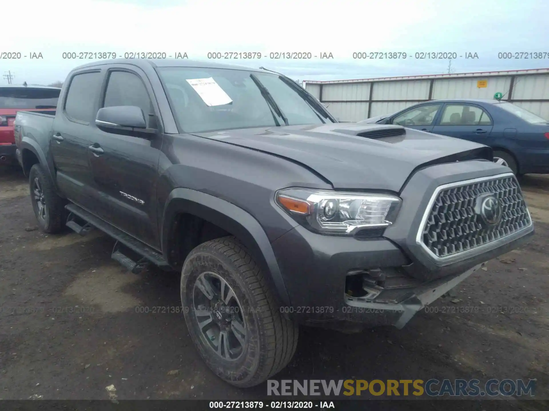 1 Photograph of a damaged car 5TFCZ5AN9KX191034 TOYOTA TACOMA 2019