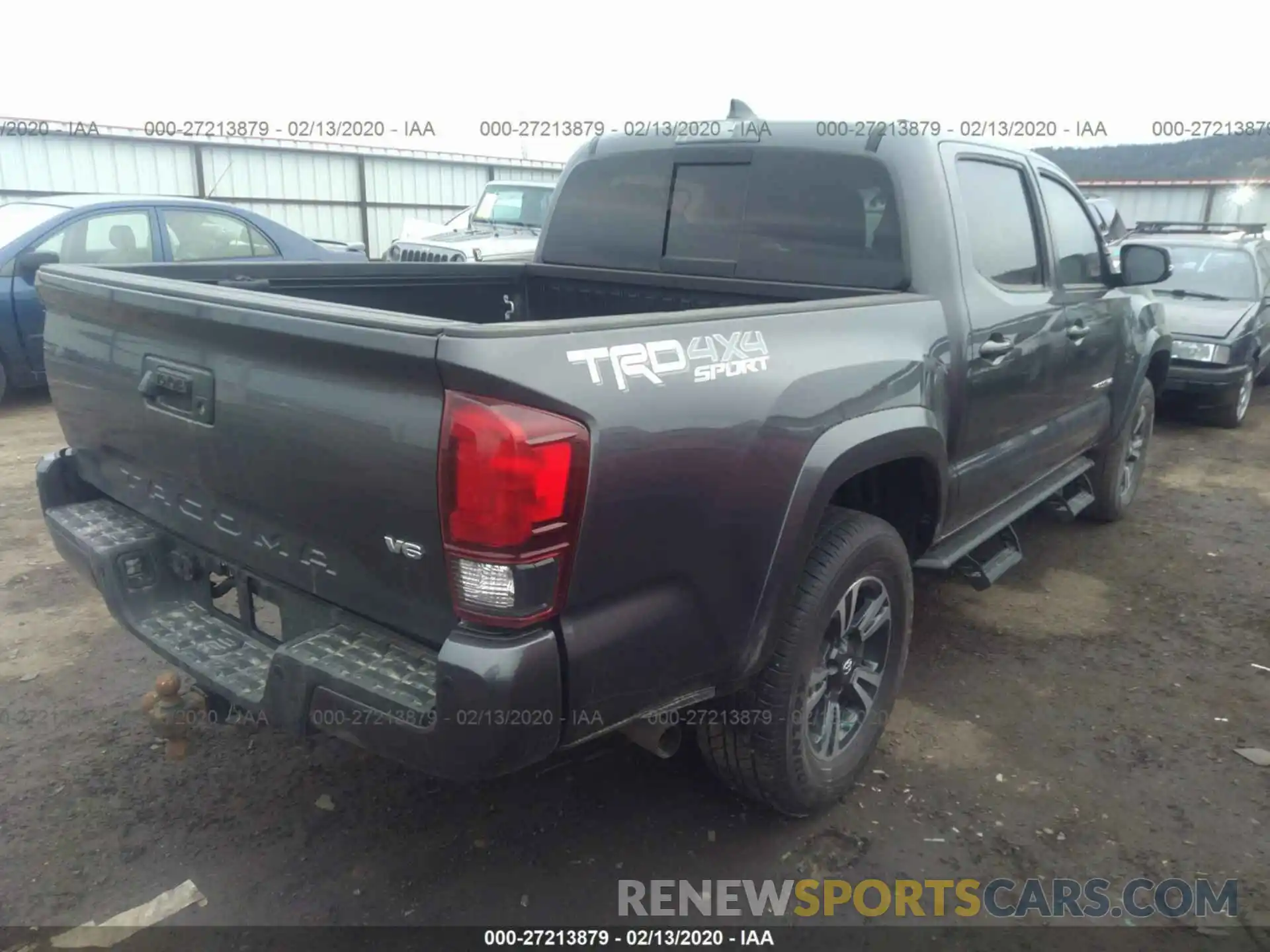 4 Фотография поврежденного автомобиля 5TFCZ5AN9KX191034 TOYOTA TACOMA 2019