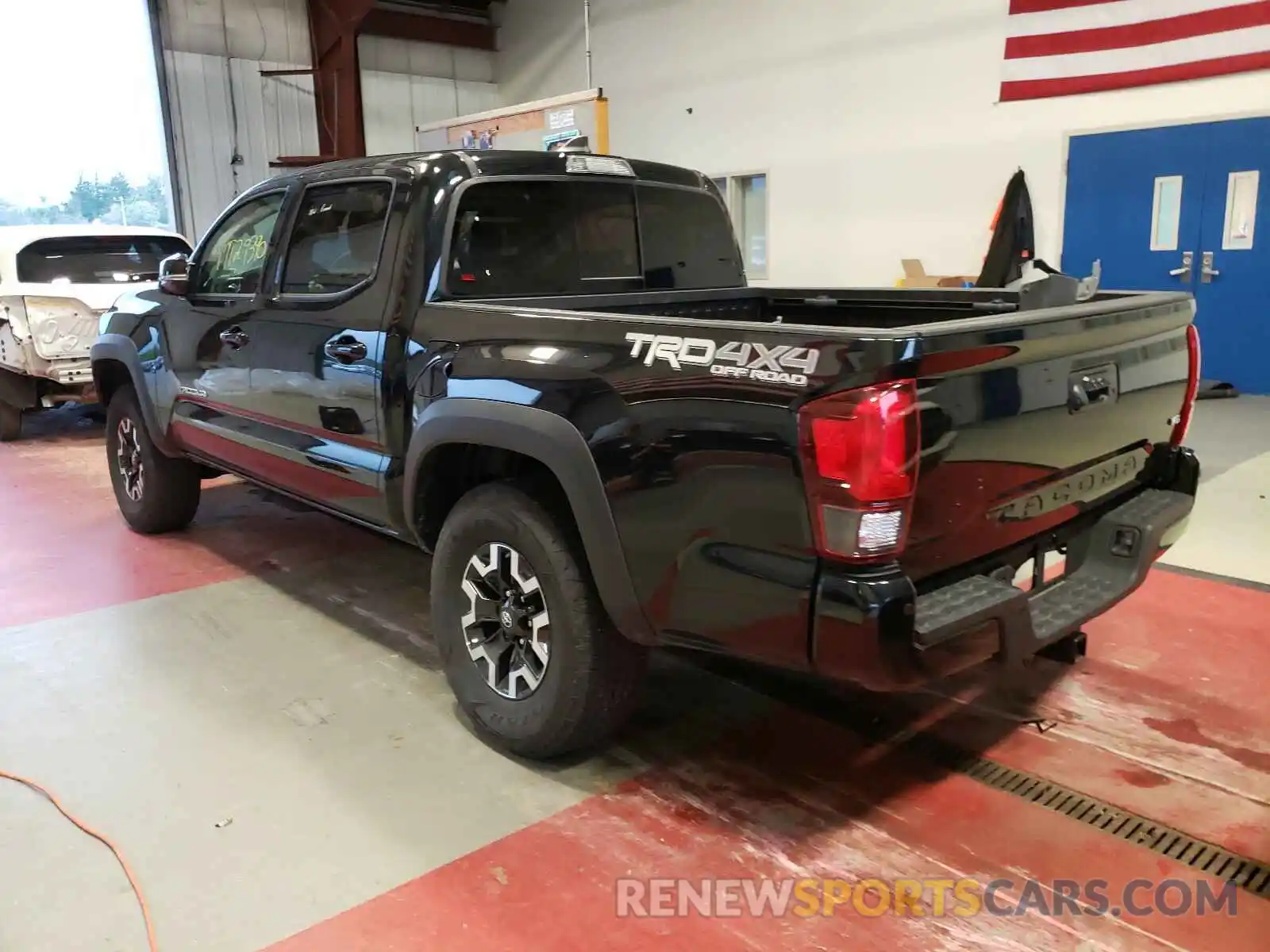 3 Photograph of a damaged car 5TFCZ5AN9KX195472 TOYOTA TACOMA 2019