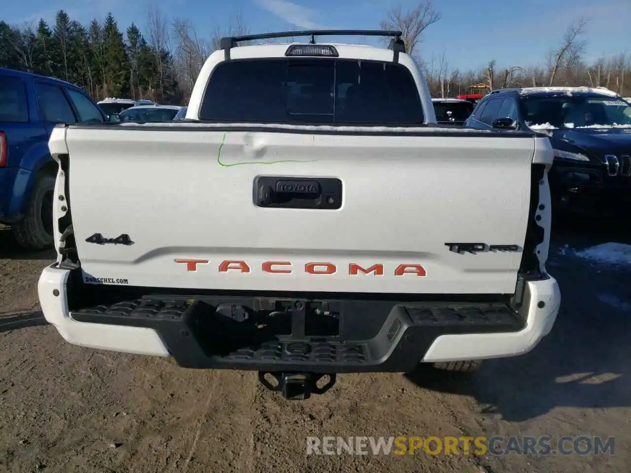 6 Photograph of a damaged car 5TFCZ5AN9KX196945 TOYOTA TACOMA 2019