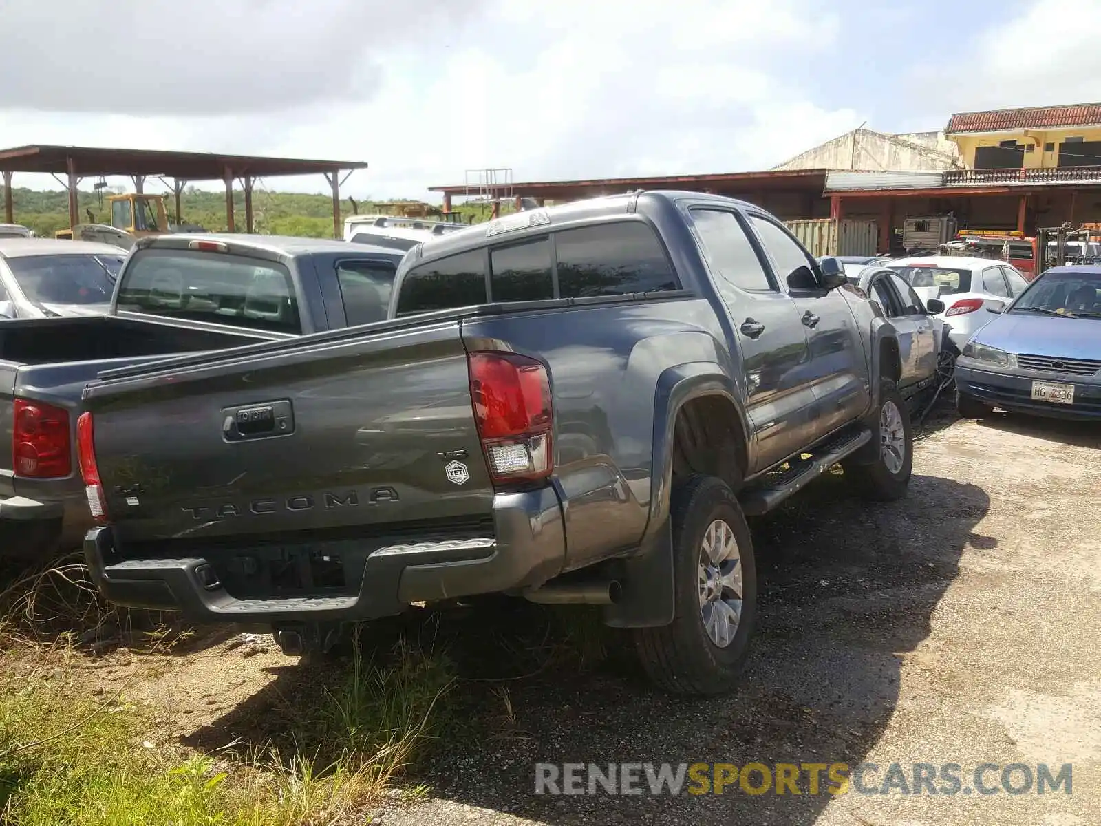 4 Photograph of a damaged car 5TFCZ5AN9KX197951 TOYOTA TACOMA 2019